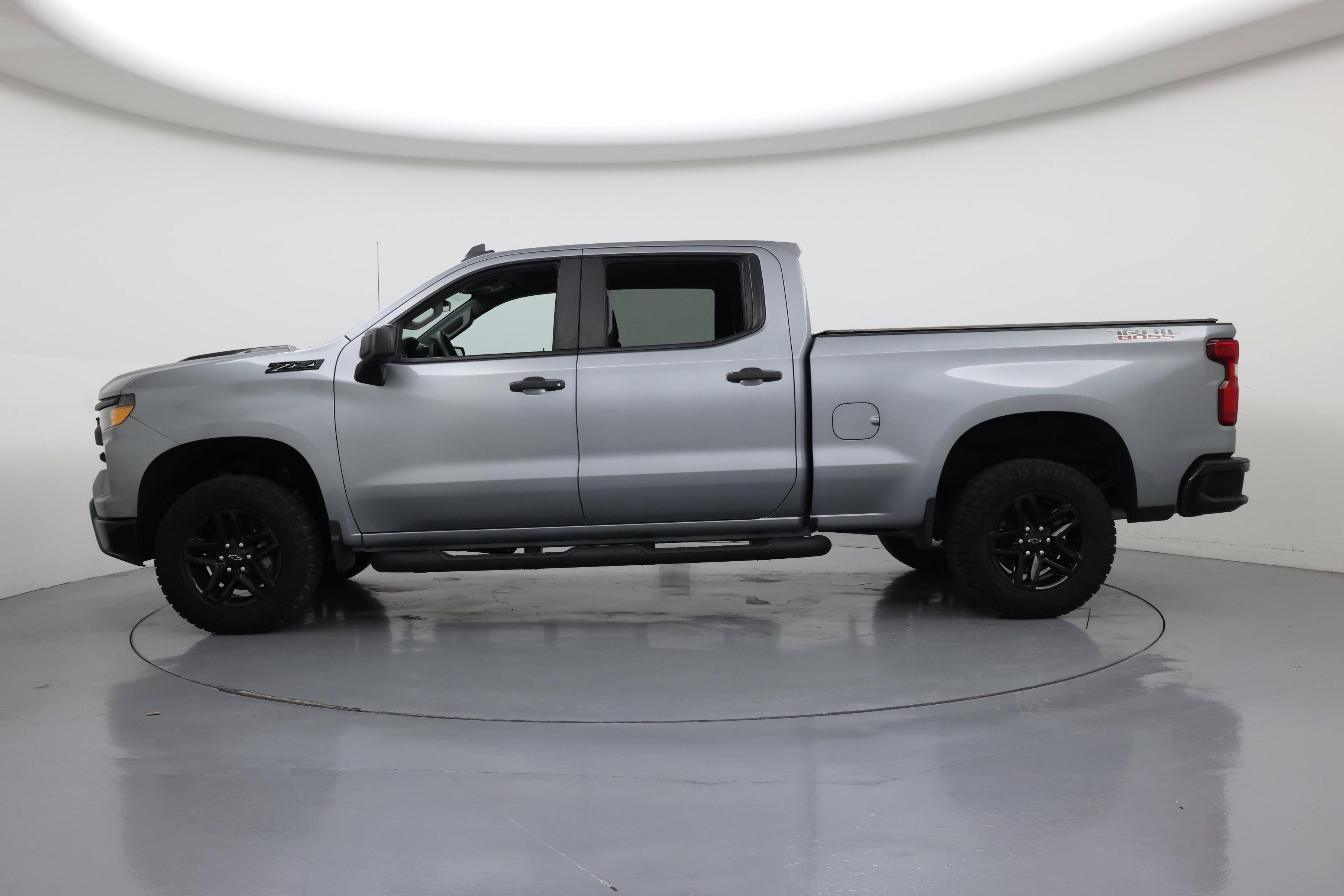 Thumbnail: 2023 Chevrolet Silverado 1500 - 3