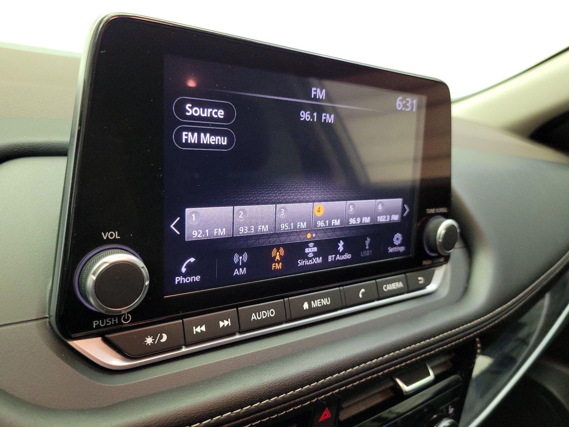 Thumbnail: 2023 Nissan Rogue - 15