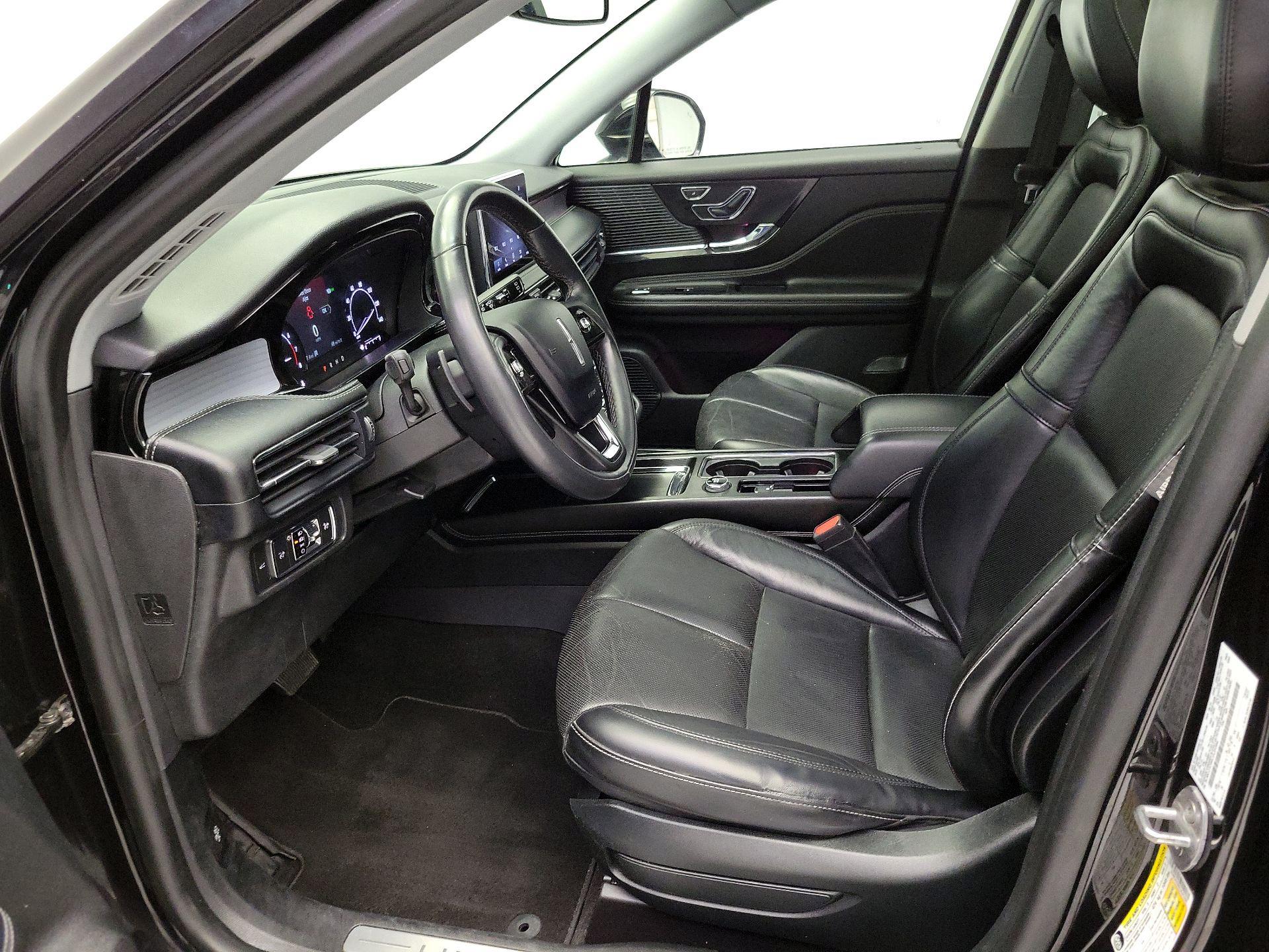 Thumbnail: 2020 Lincoln Corsair - 11