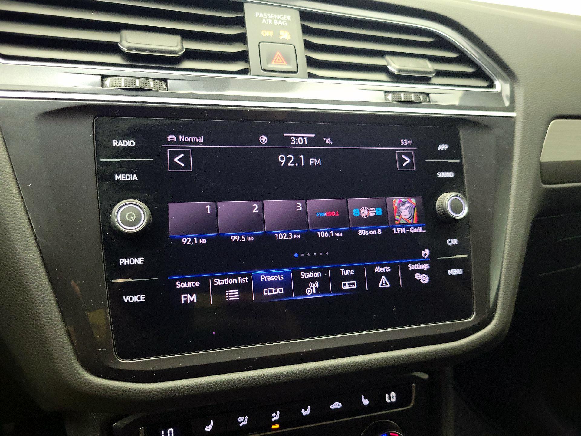 Thumbnail: 2021 Volkswagen Tiguan - 15