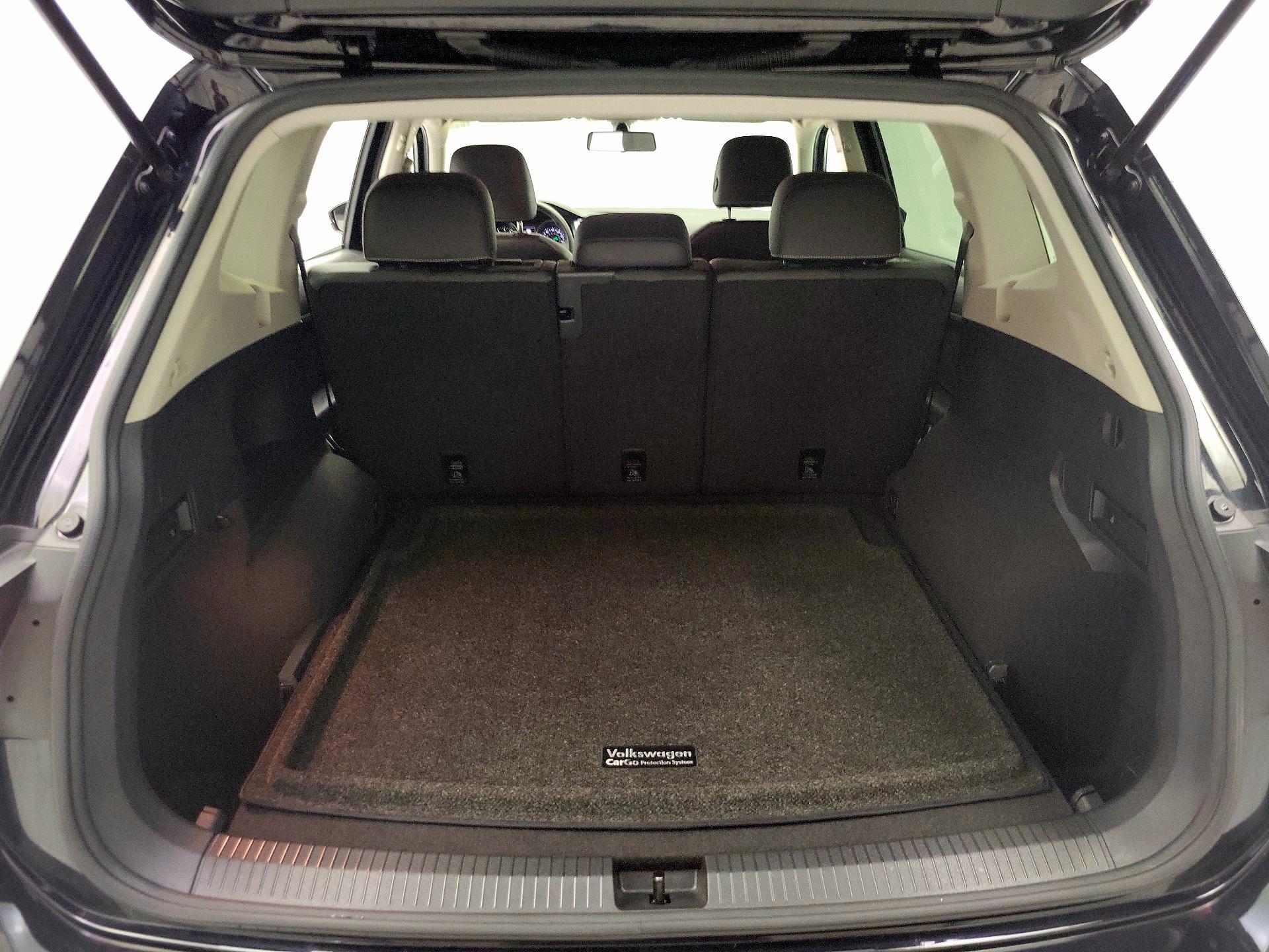 Thumbnail: 2021 Volkswagen Tiguan - 20