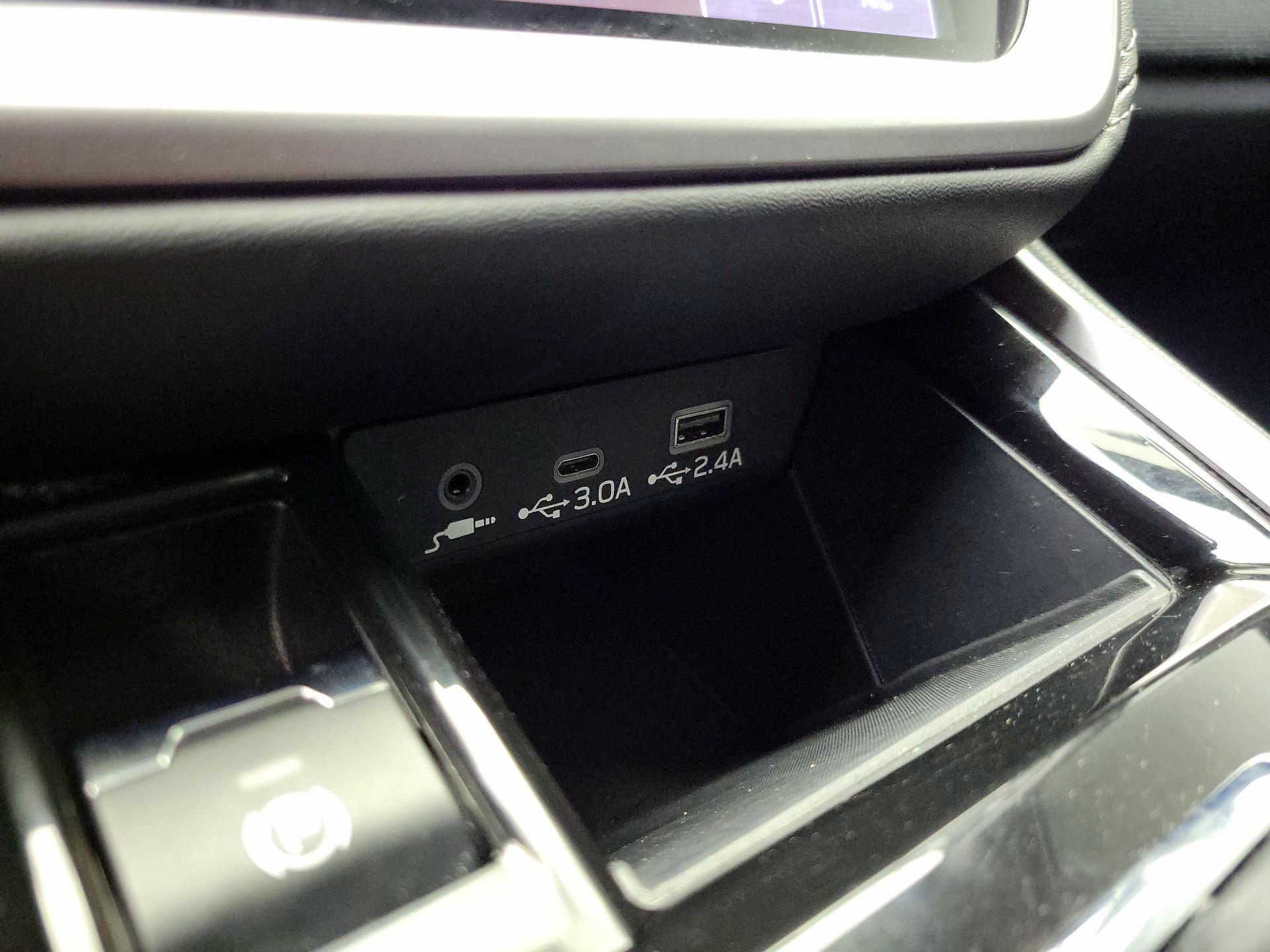 Thumbnail: 2023 Subaru Outback - 17