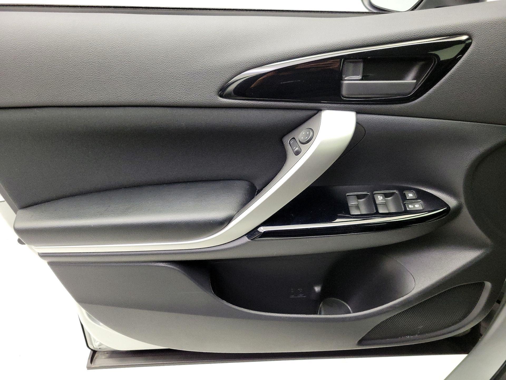 Thumbnail: 2025 Mitsubishi Eclipse Cross - 12