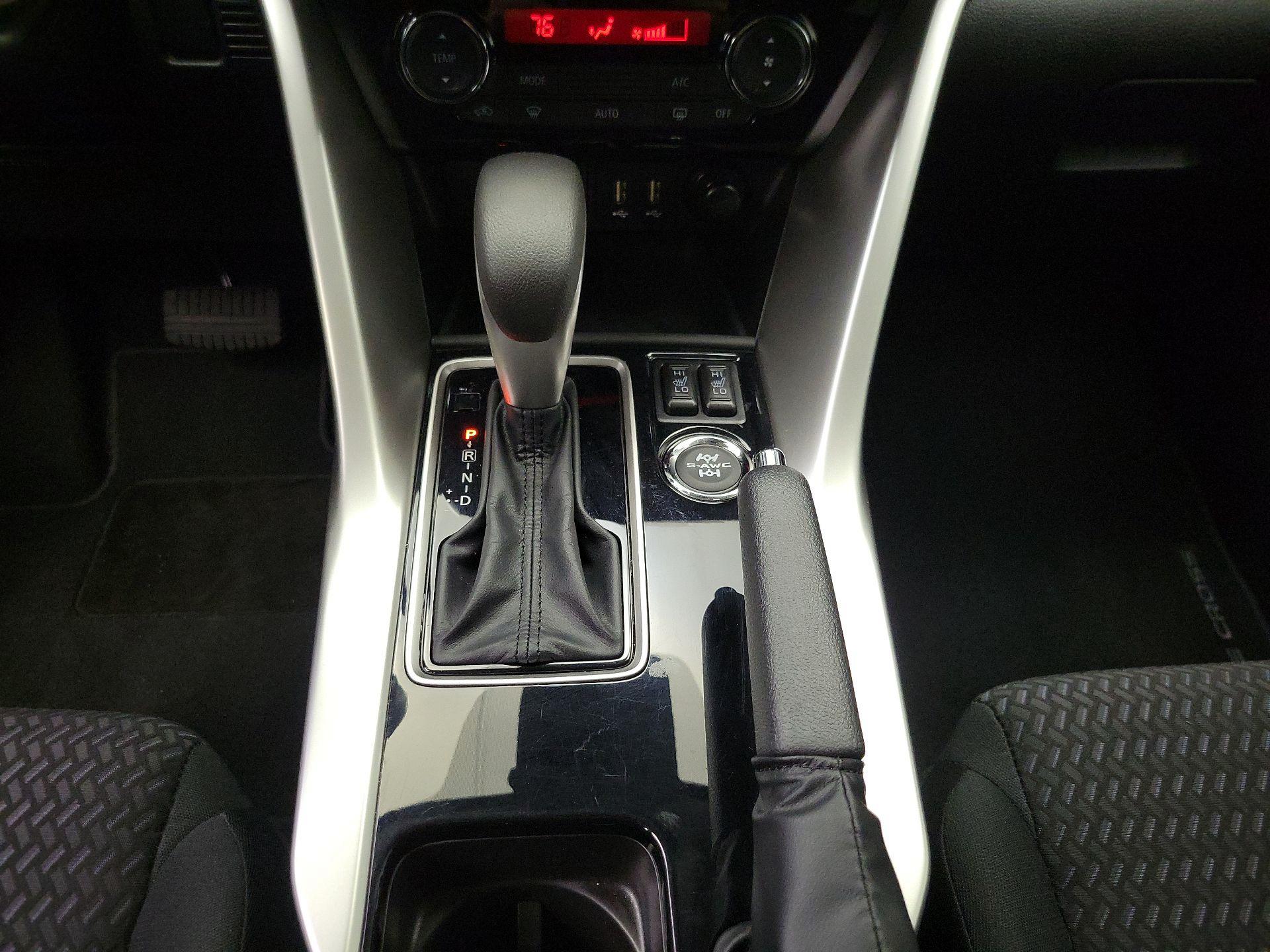 Thumbnail: 2025 Mitsubishi Eclipse Cross - 16