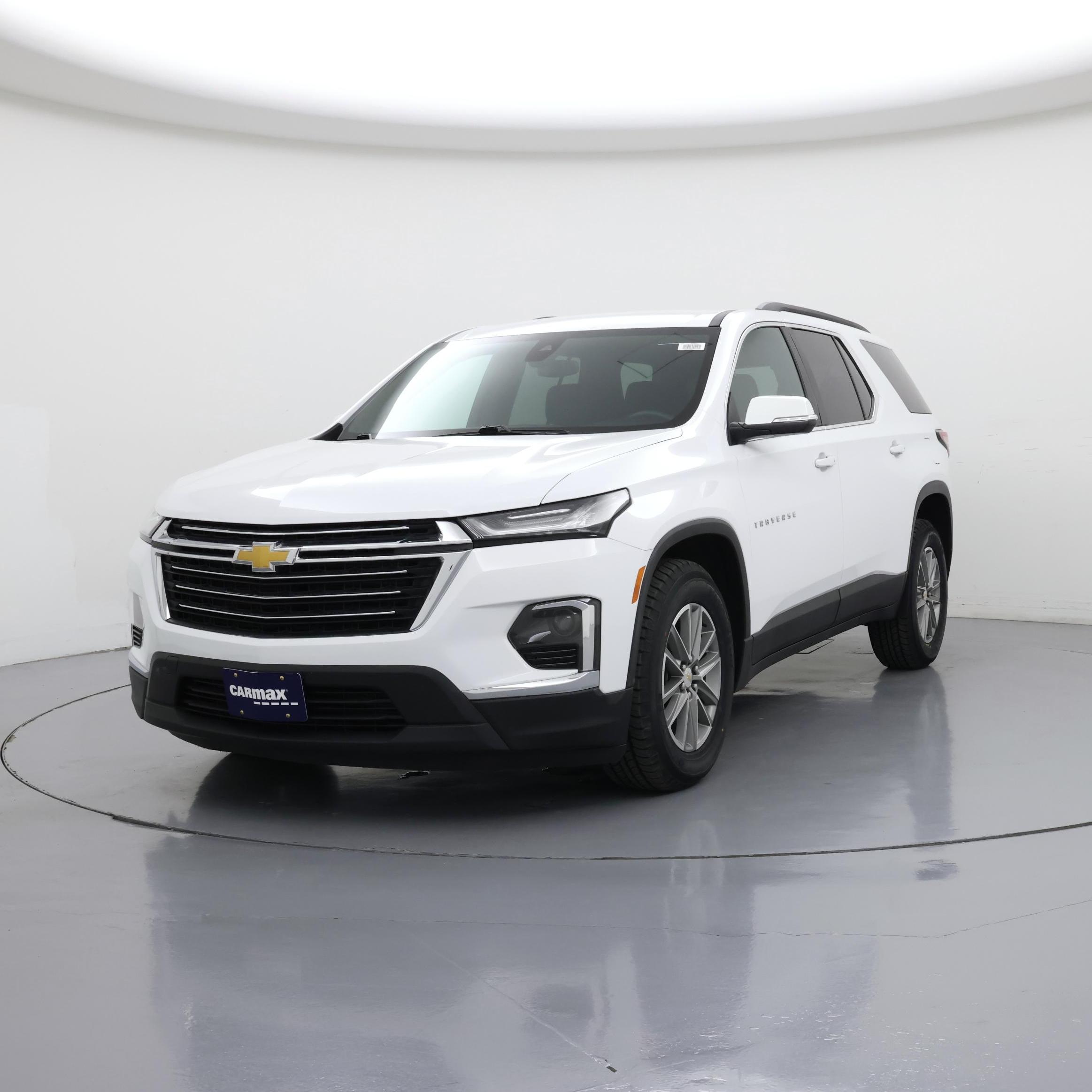 Thumbnail: 2023 Chevrolet Traverse - 4