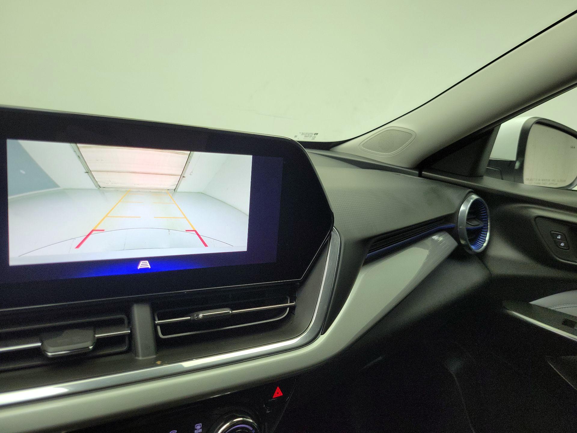 Thumbnail: 2024 Chevrolet Trax - 14