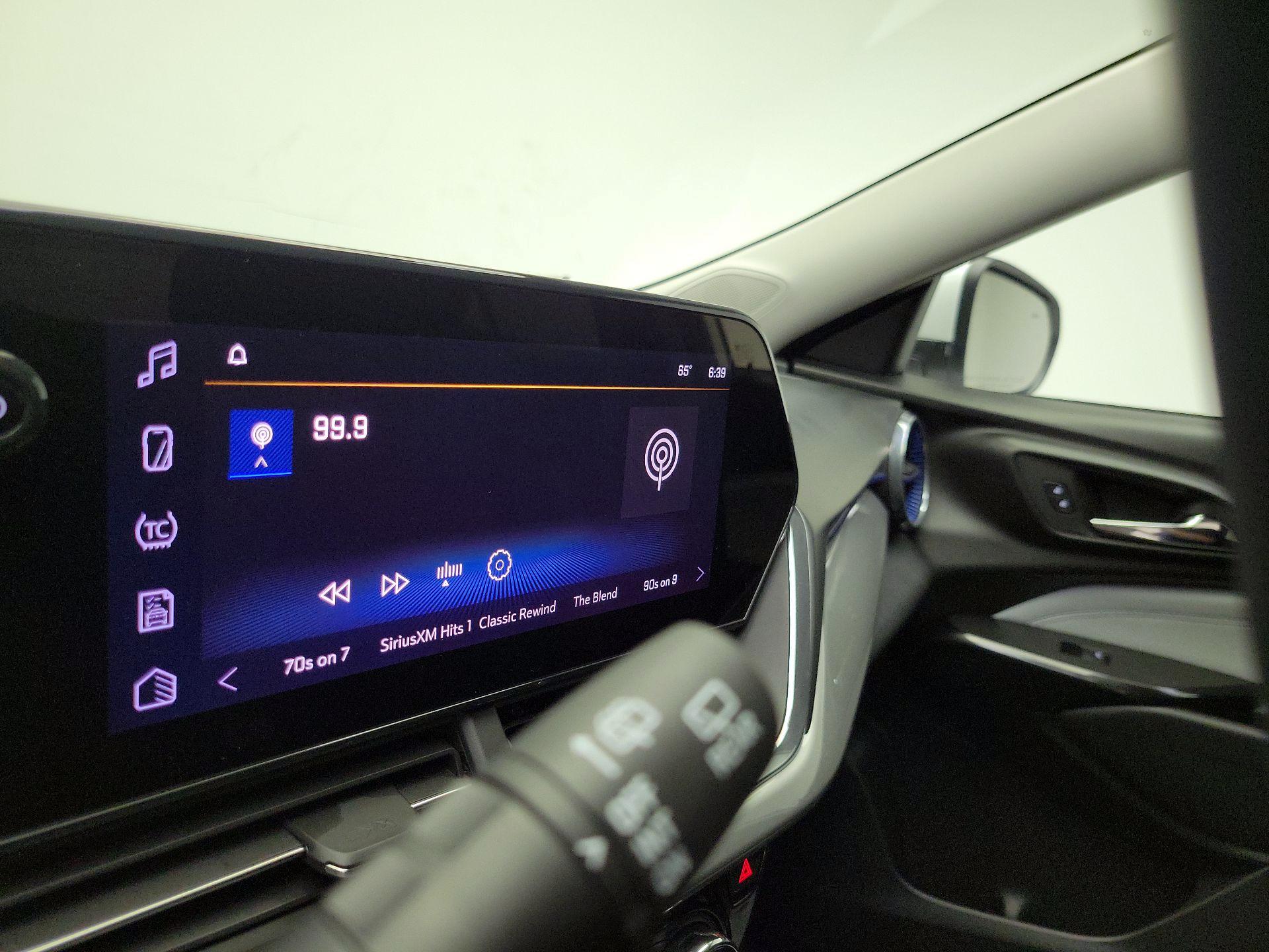 Thumbnail: 2024 Chevrolet Trax - 15