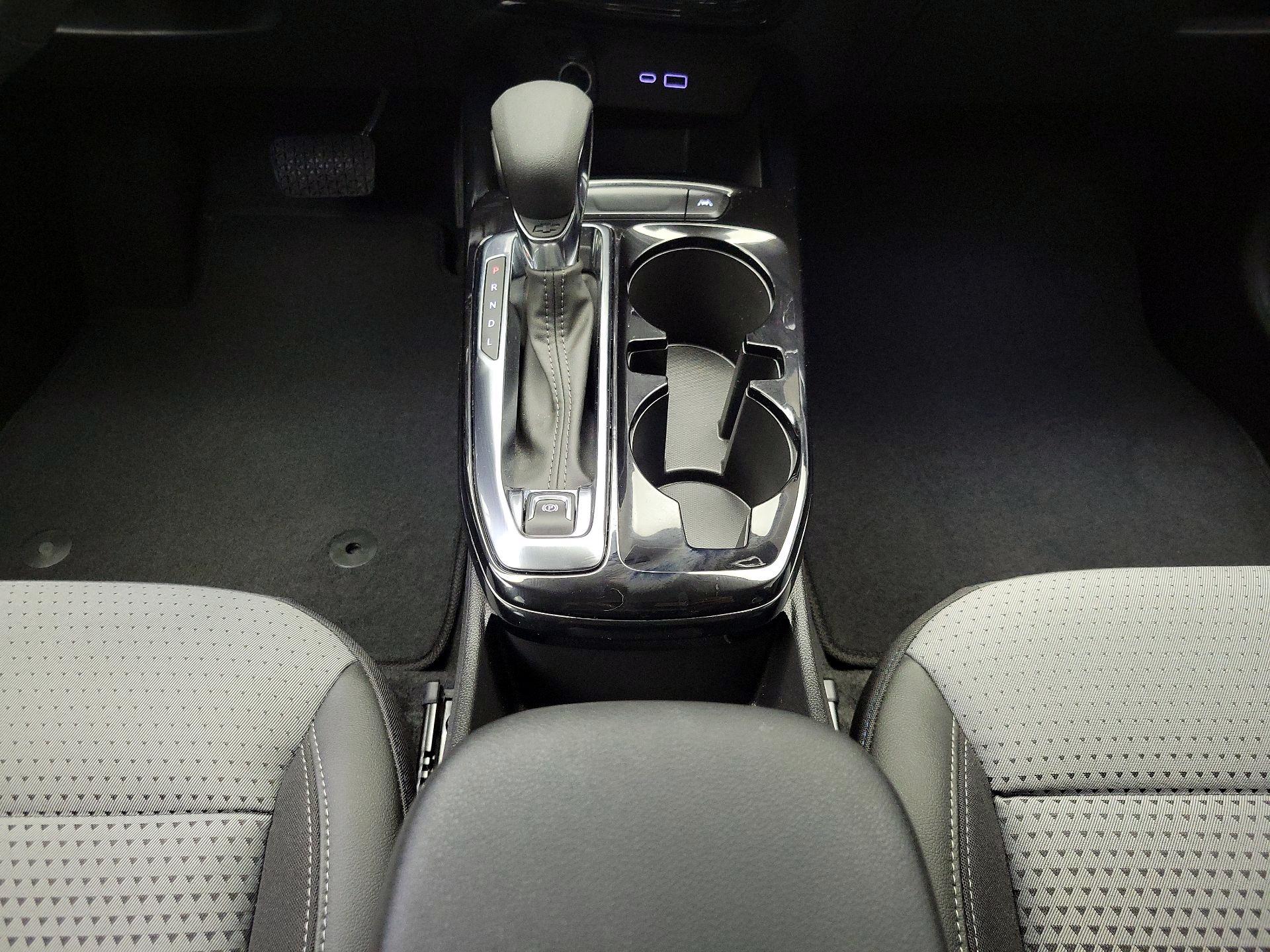 Thumbnail: 2024 Chevrolet Trax - 17