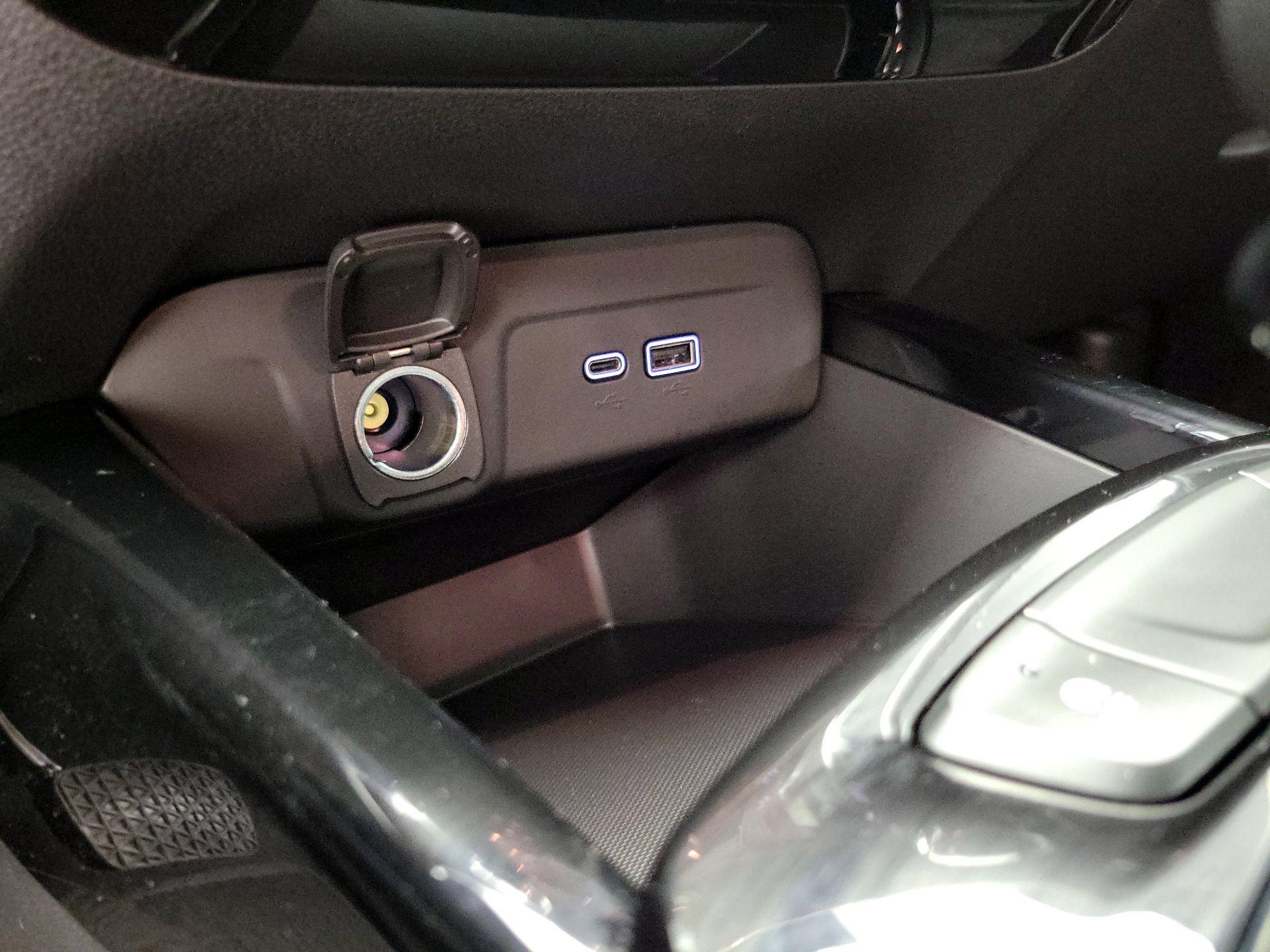 Thumbnail: 2024 Chevrolet Trax - 18