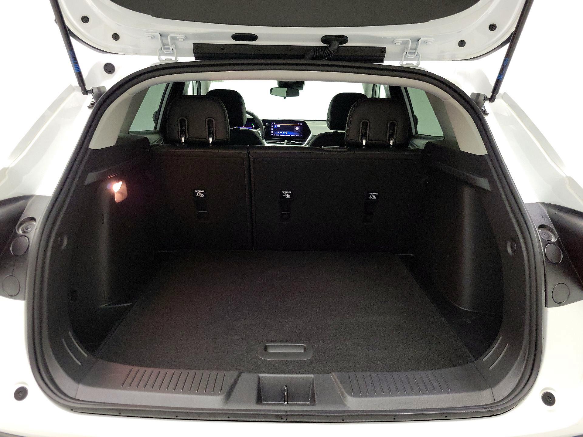 Thumbnail: 2024 Chevrolet Trax - 20