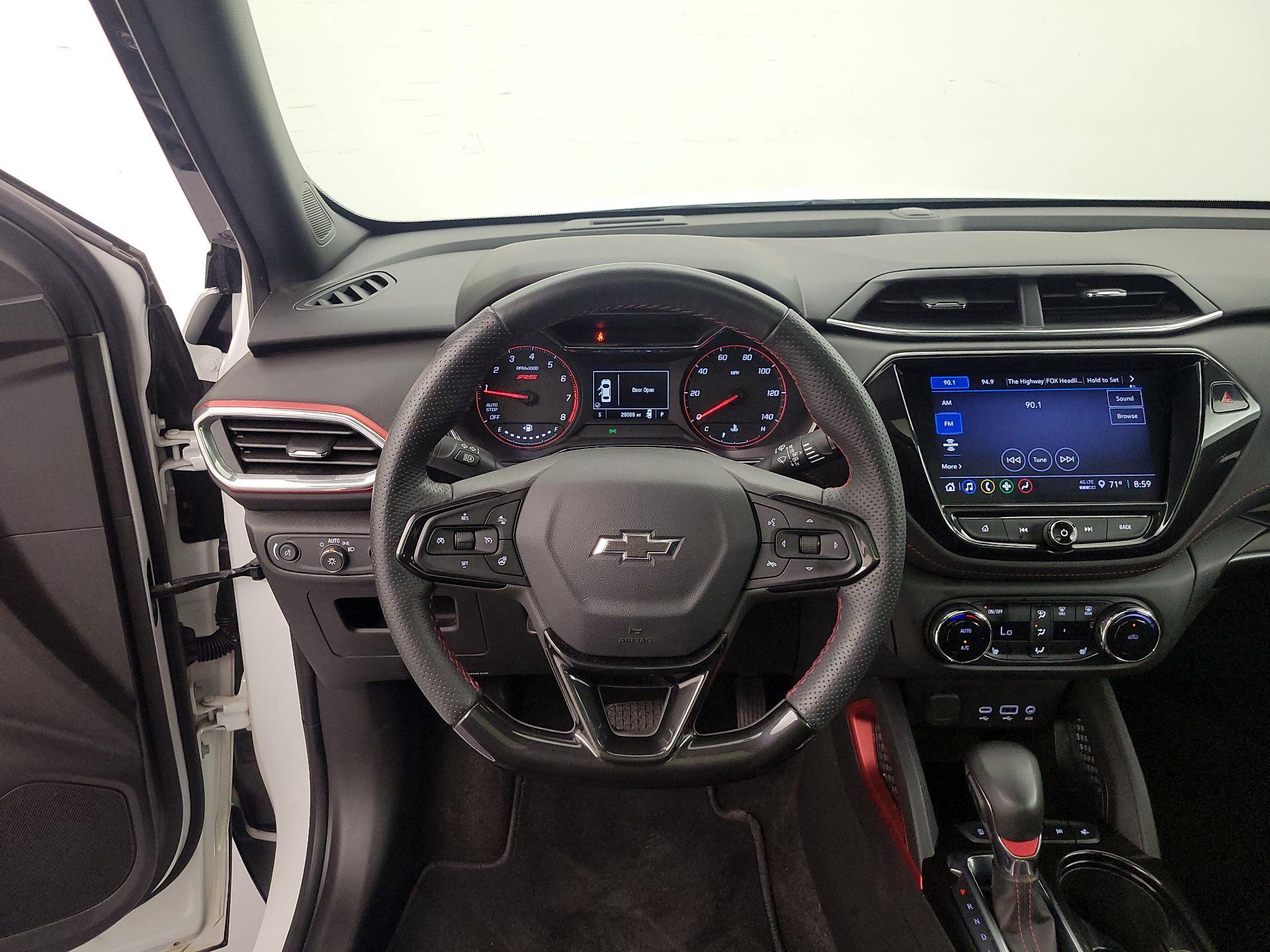 Thumbnail: 2023 Chevrolet TrailBlazer - 10