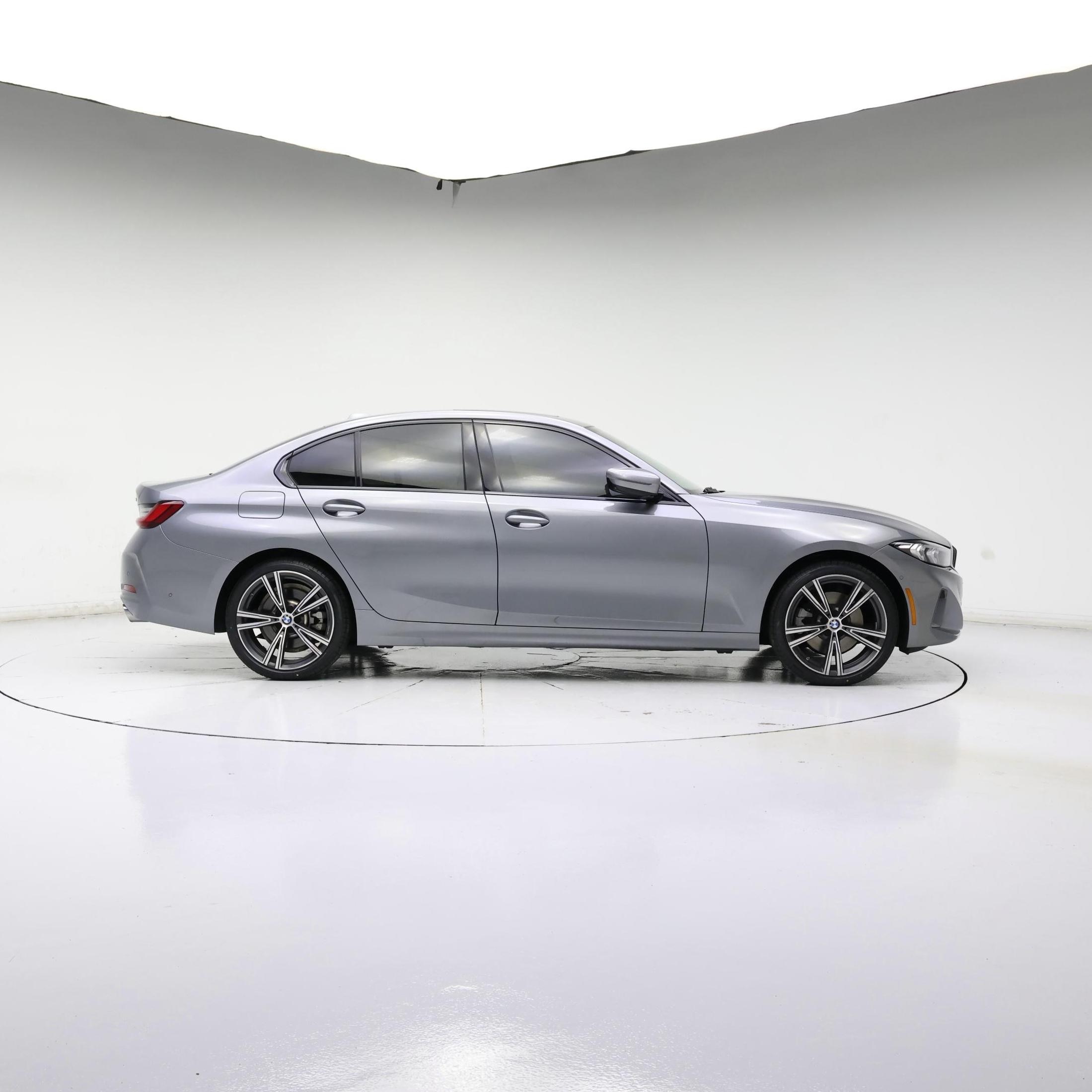 Thumbnail: 2023 BMW 3 Series - 7