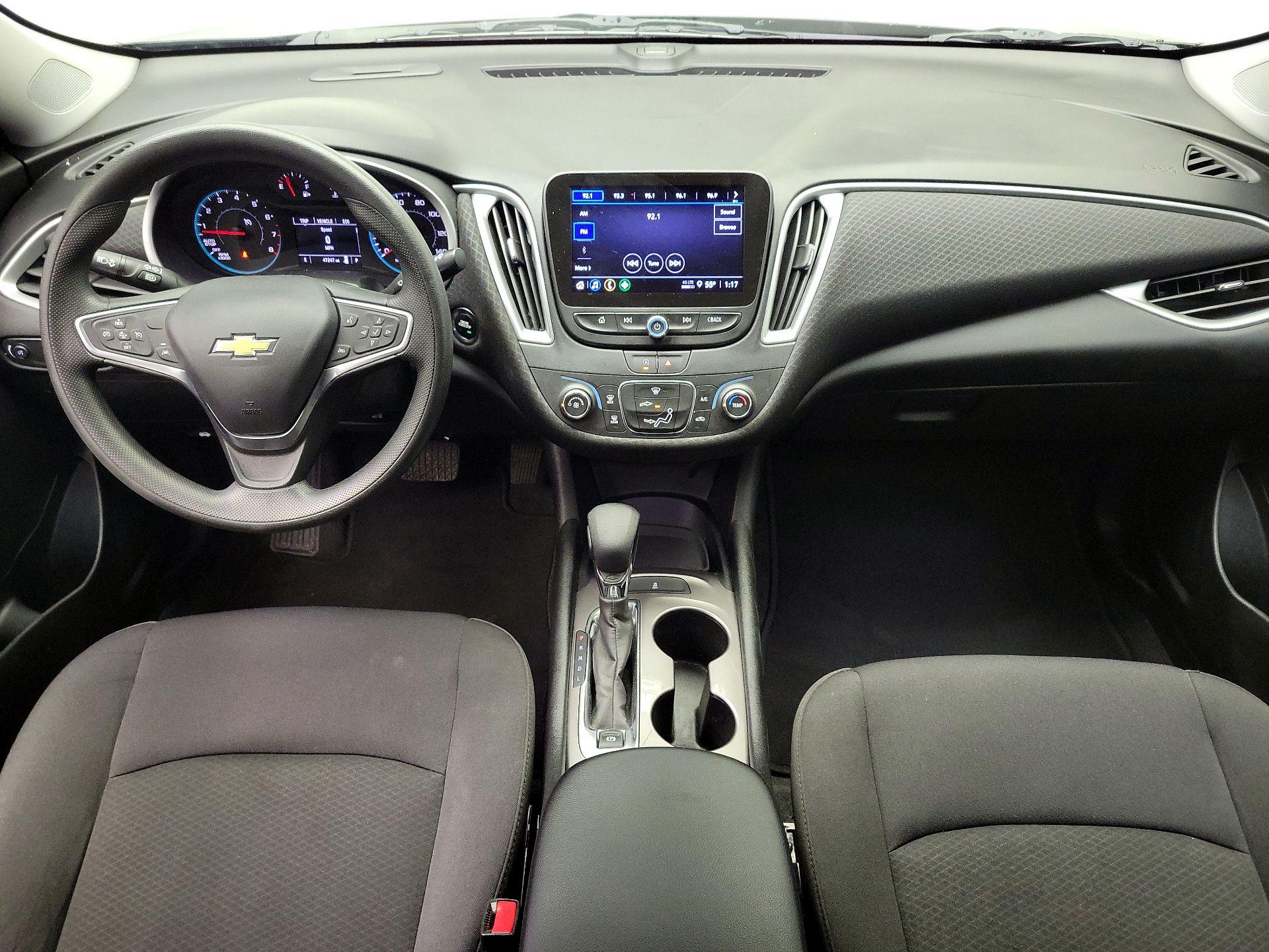 Thumbnail: 2023 Chevrolet Malibu - 9