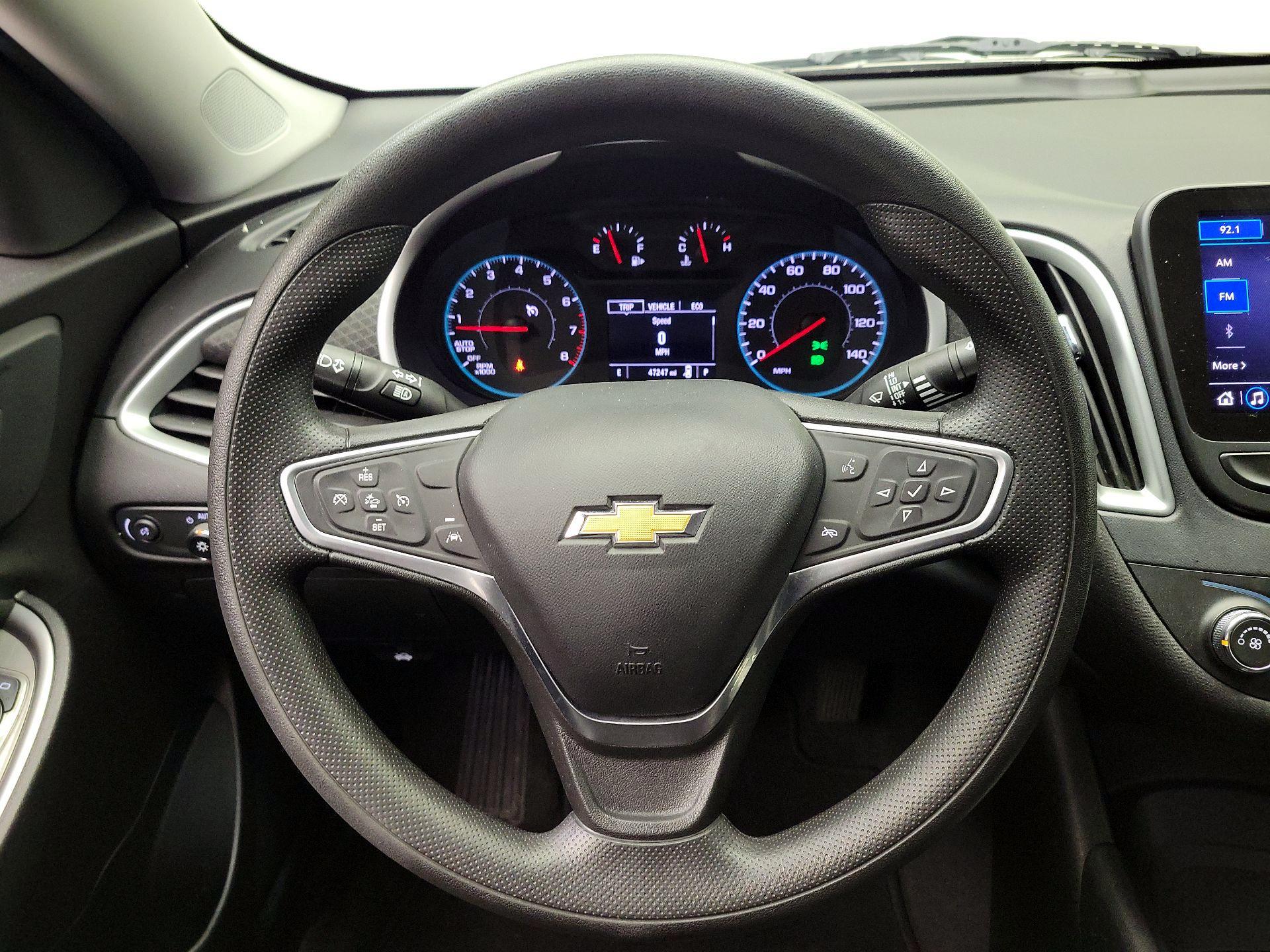 Thumbnail: 2023 Chevrolet Malibu - 10