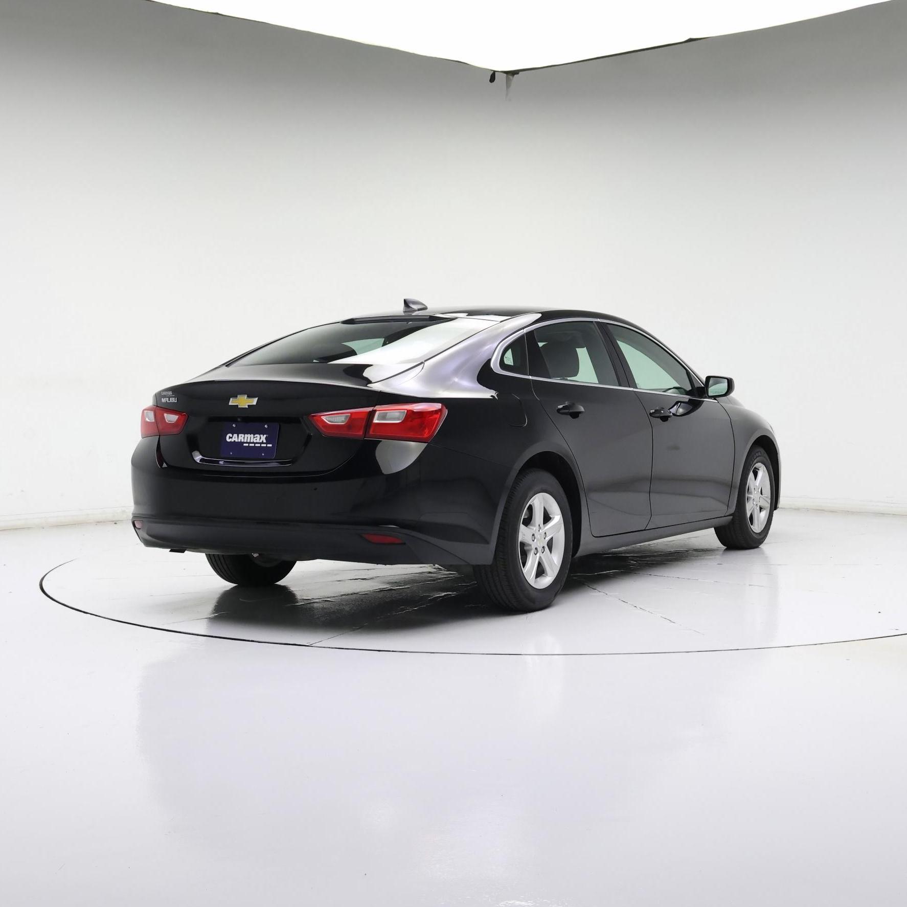 Thumbnail: 2023 Chevrolet Malibu - 8
