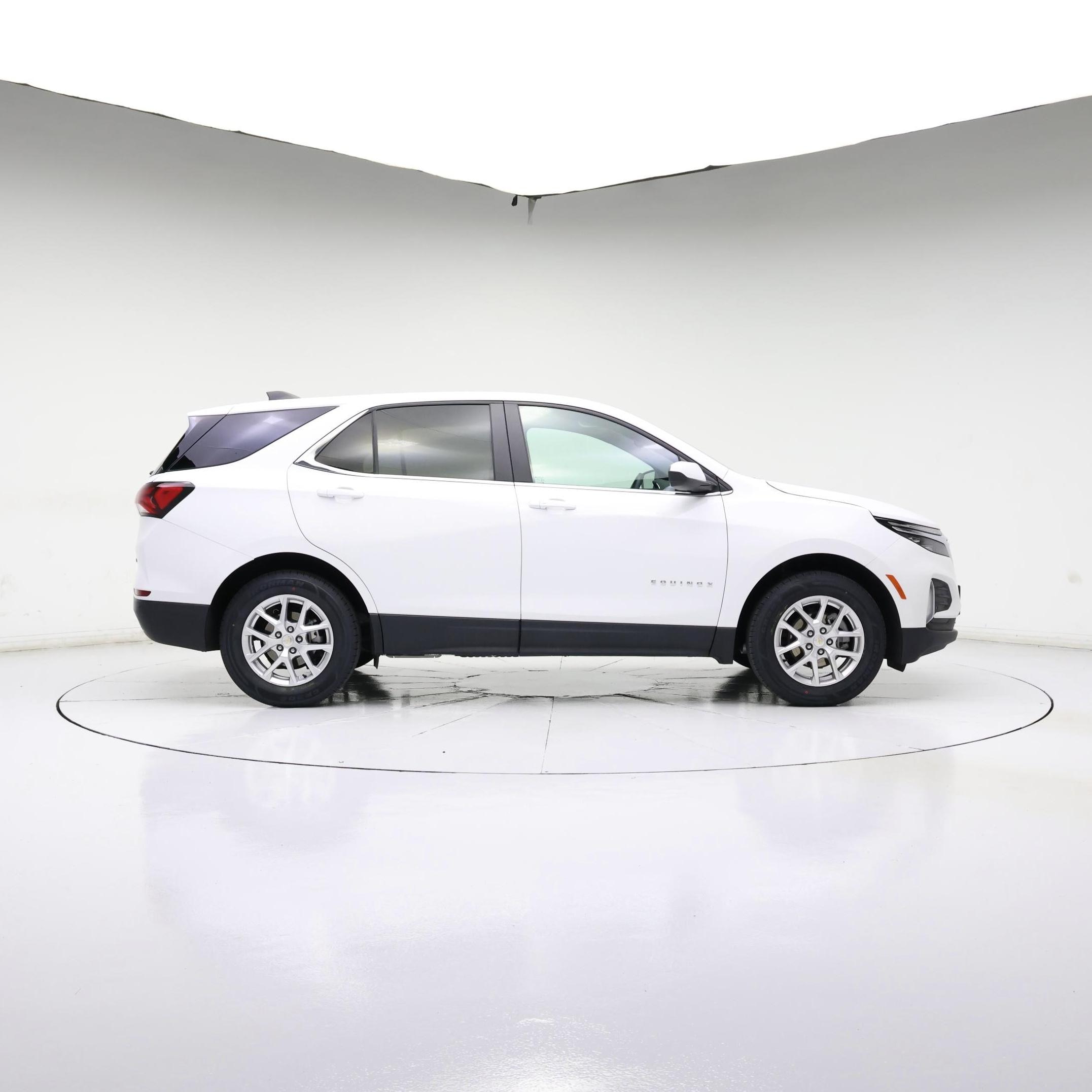 Thumbnail: 2024 Chevrolet Equinox - 7