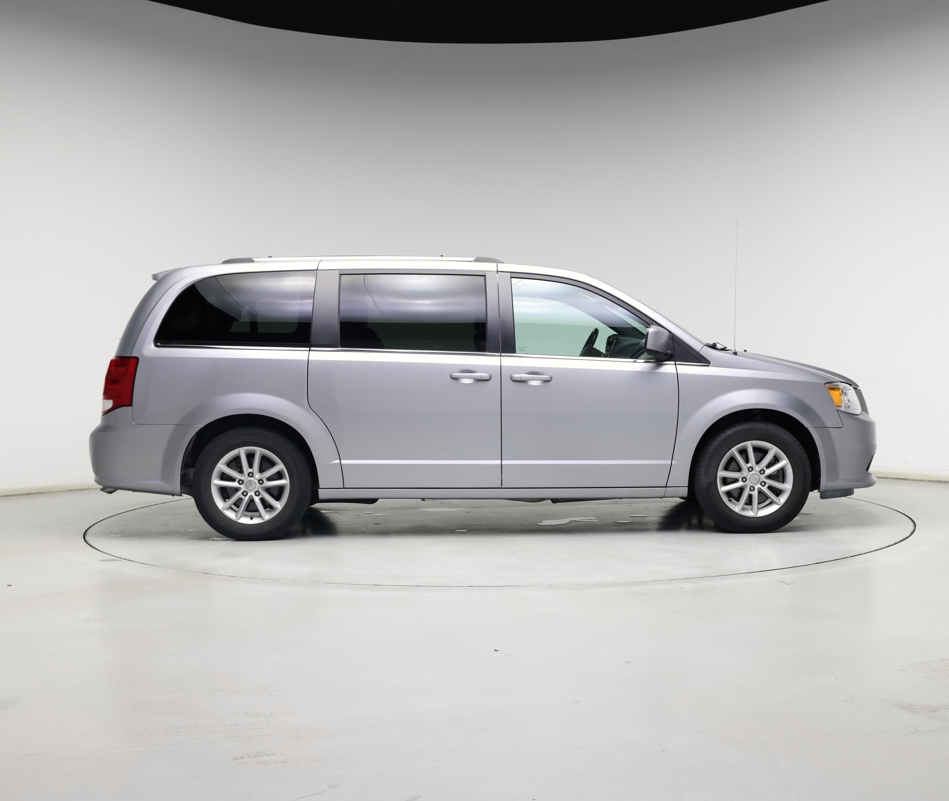 Thumbnail: 2019 Dodge Grand Caravan - 7