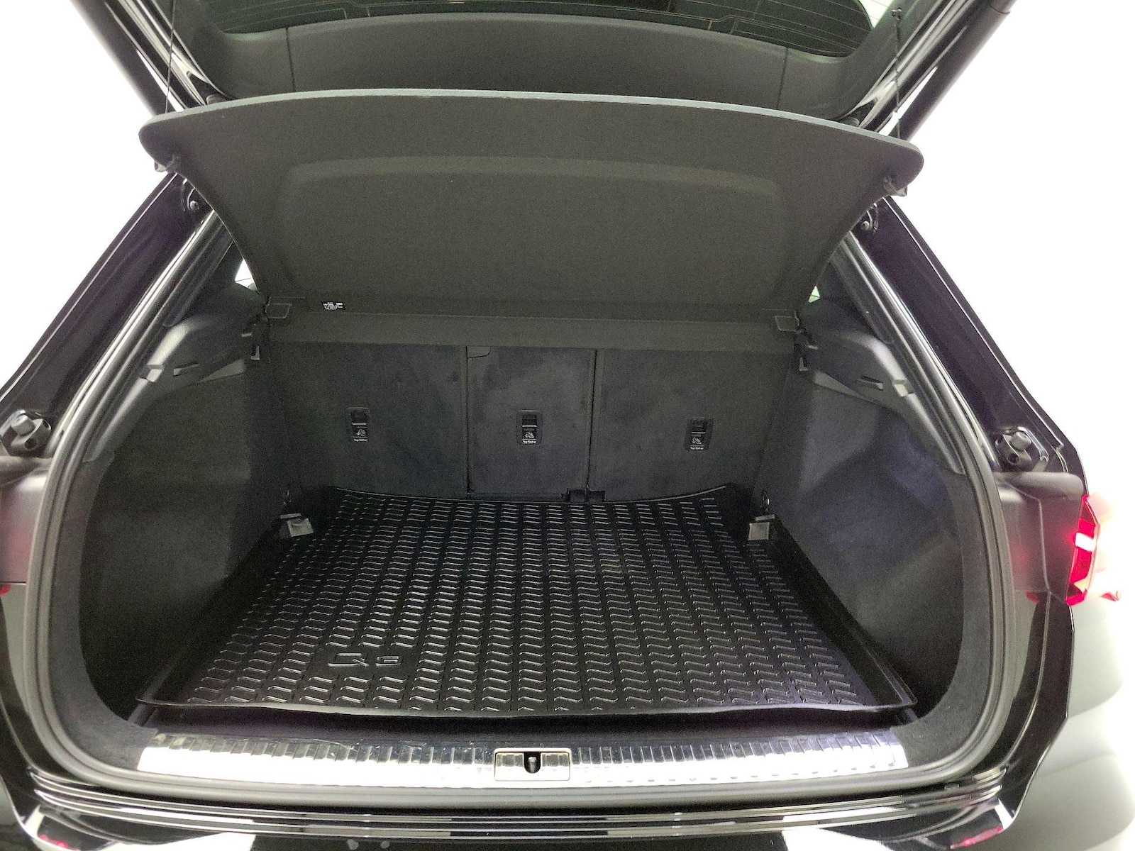 2022 Audi Q3 S Line Premium Plus - Photo 22