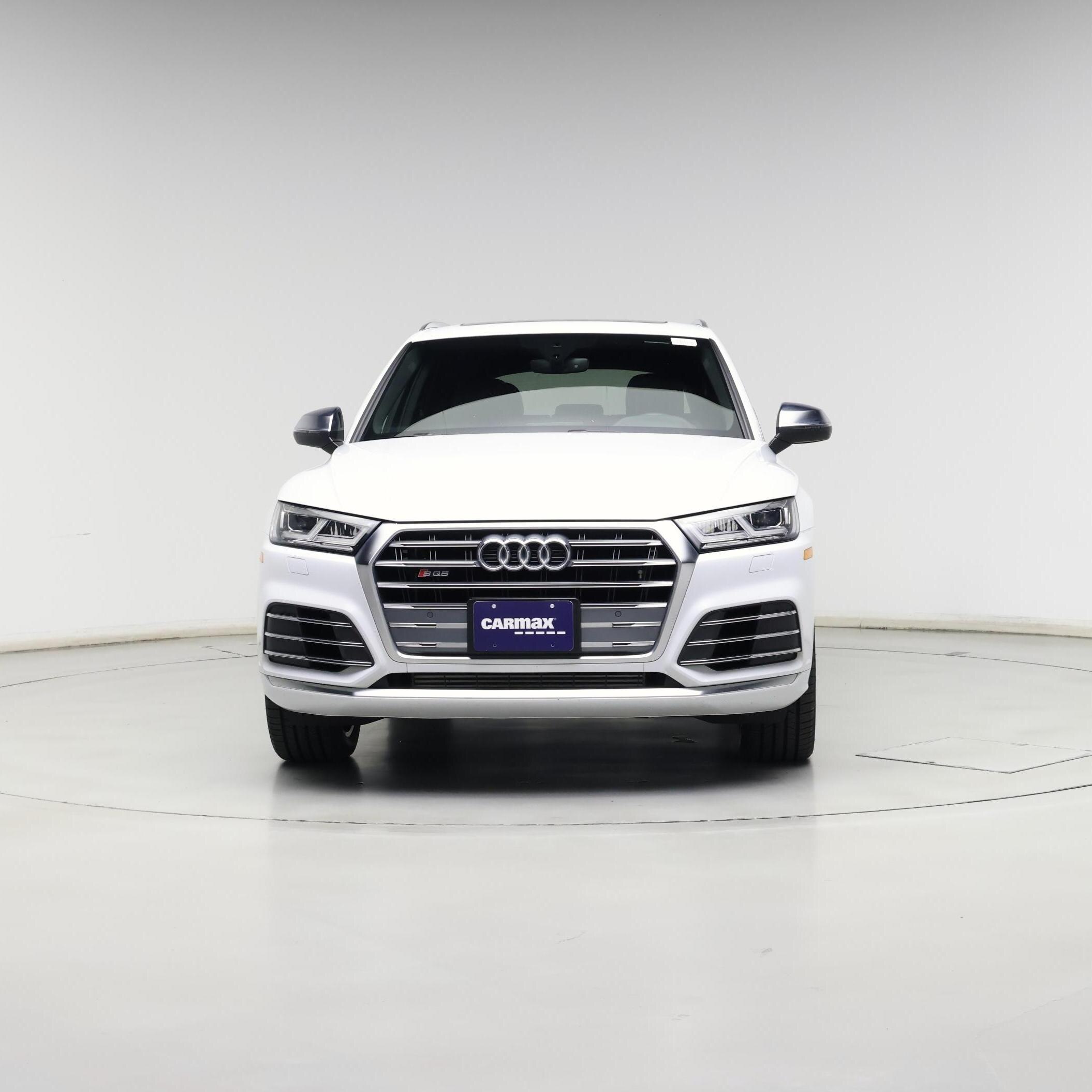 Thumbnail: 2020 Audi SQ5 - 5