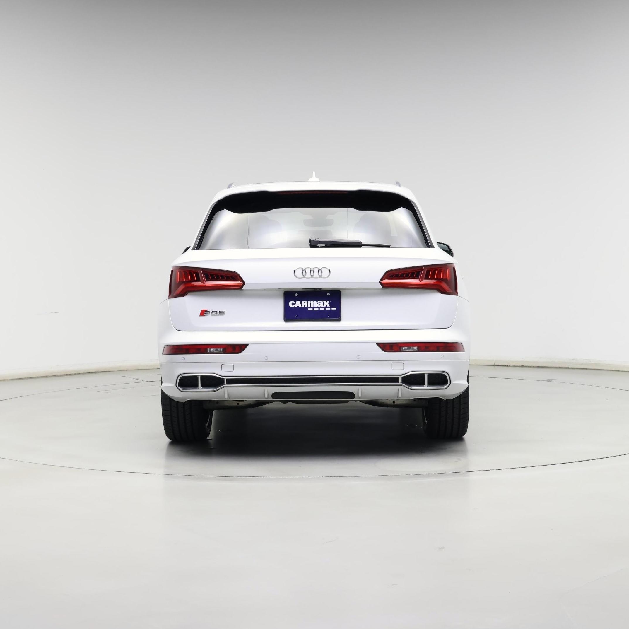 Thumbnail: 2020 Audi SQ5 - 6
