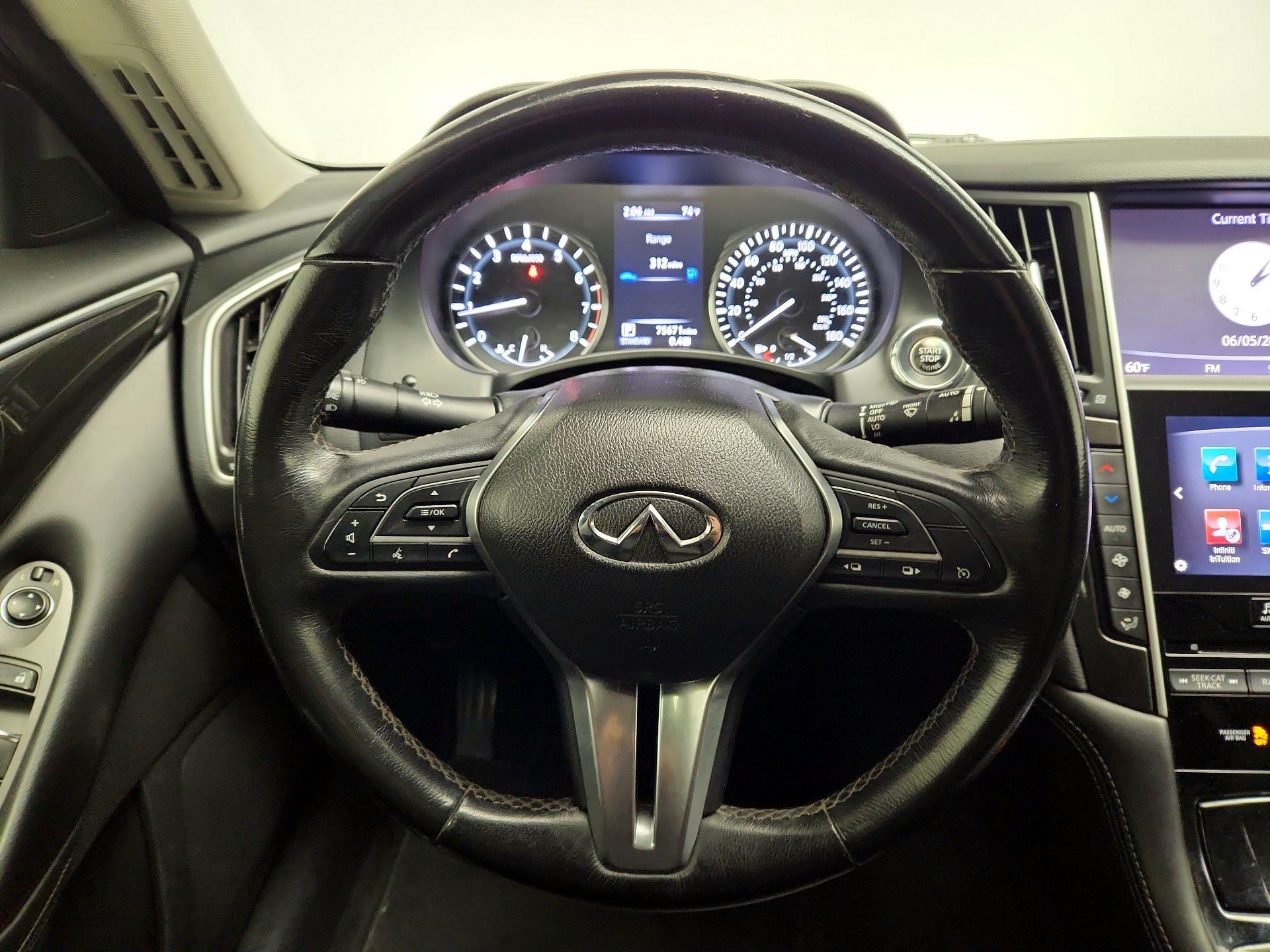 Thumbnail: 2018 INFINITI Q50 - 10