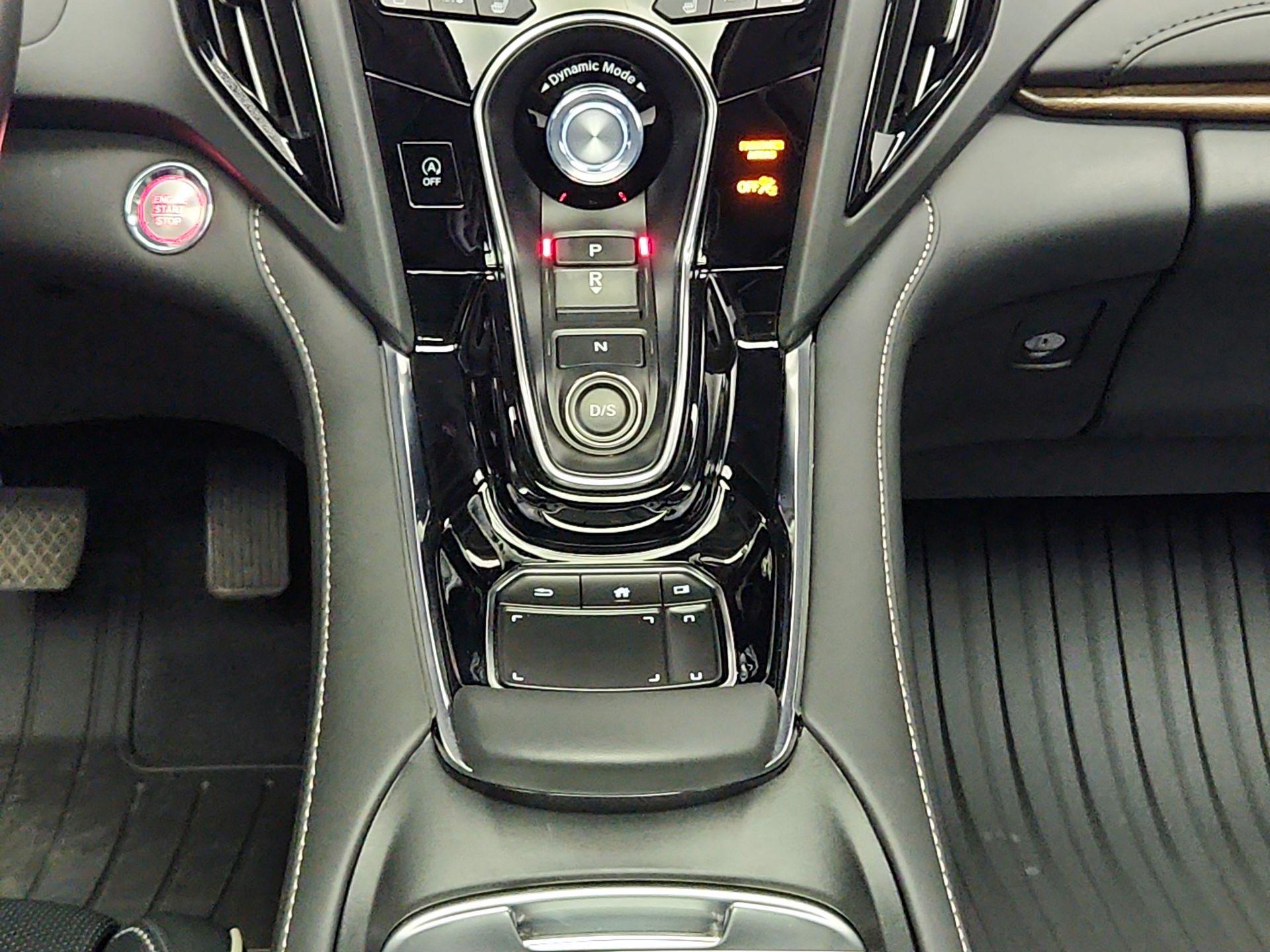 Thumbnail: 2024 Acura RDX - 18
