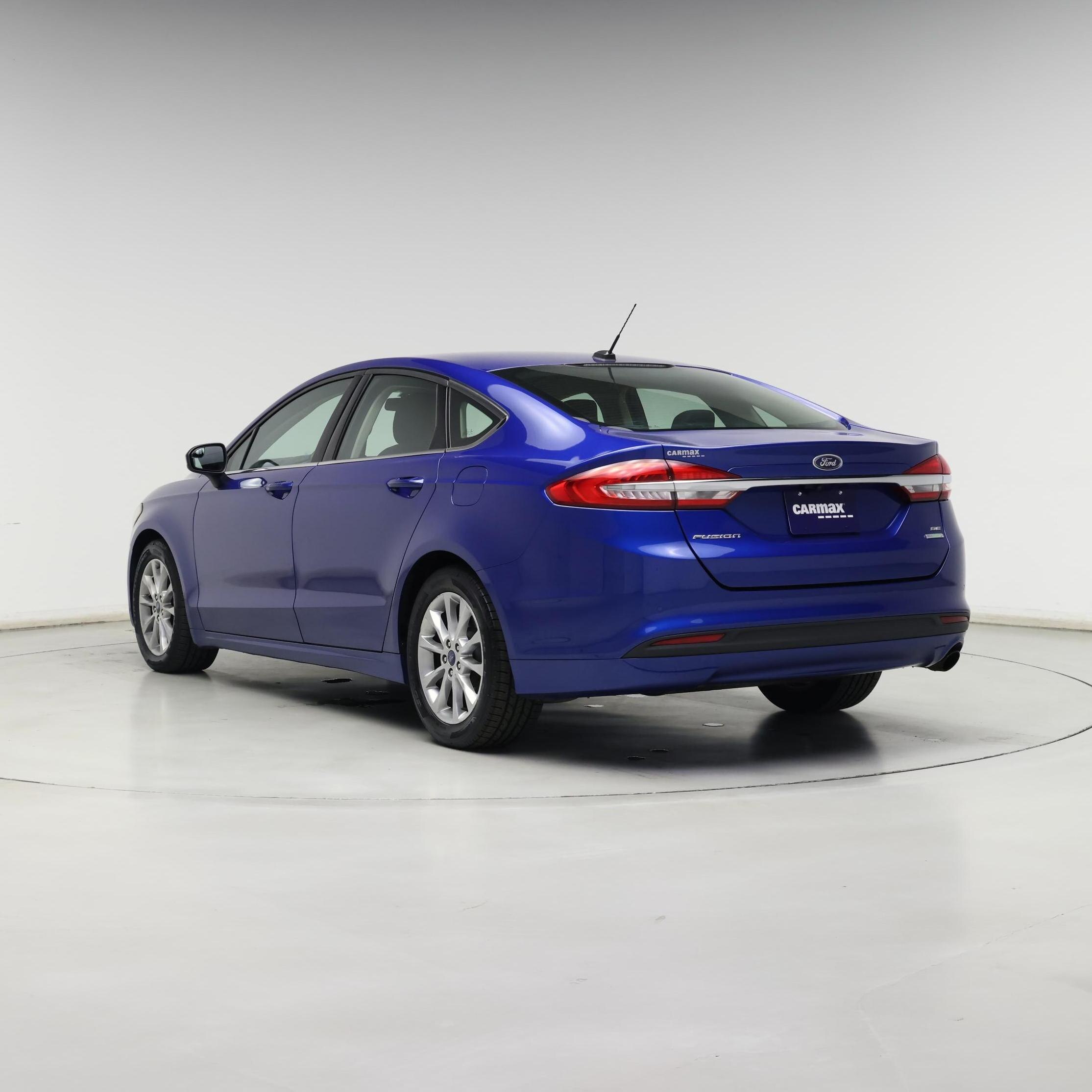 Thumbnail: 2017 Ford Fusion - 2