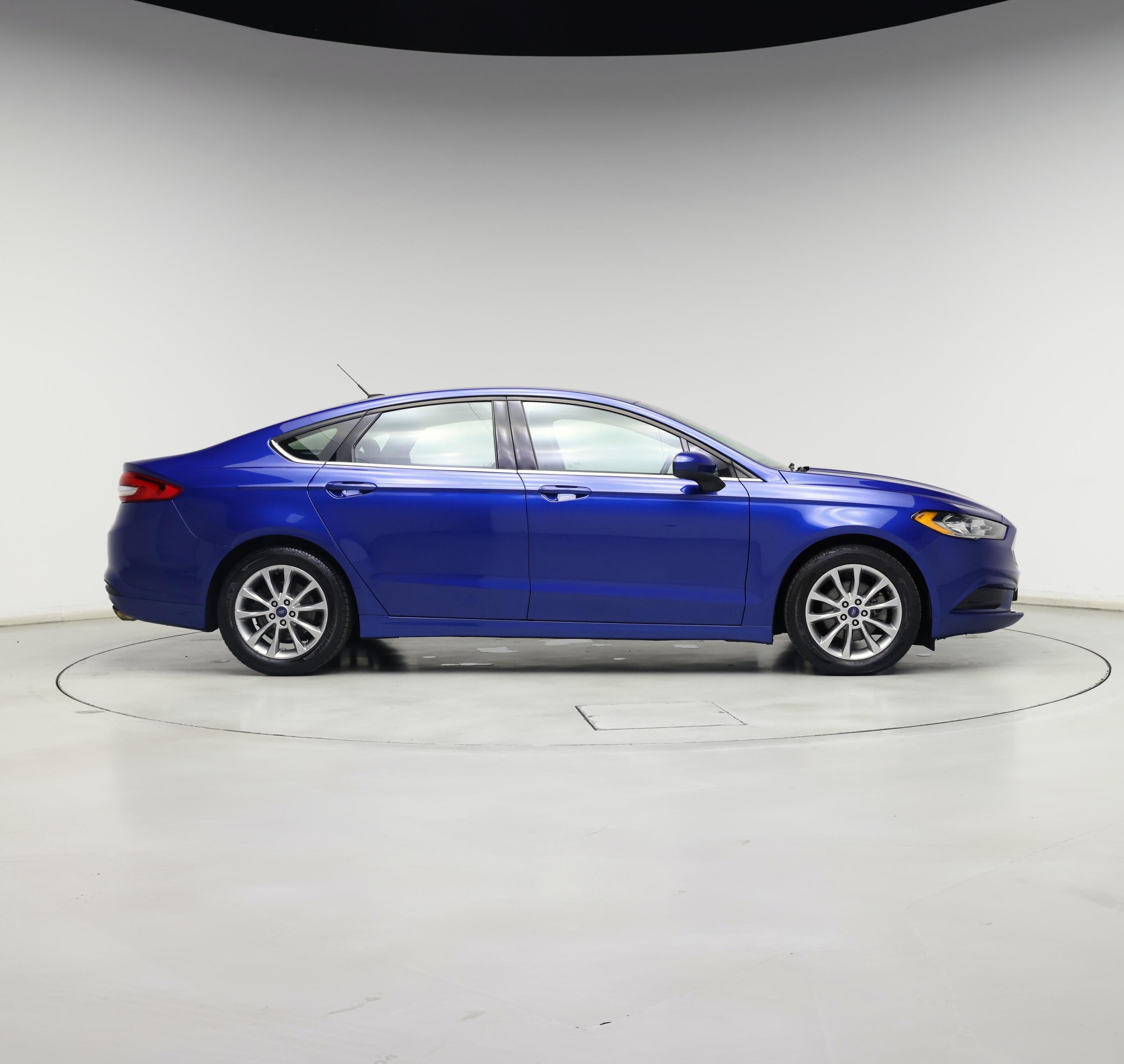 Thumbnail: 2017 Ford Fusion - 7
