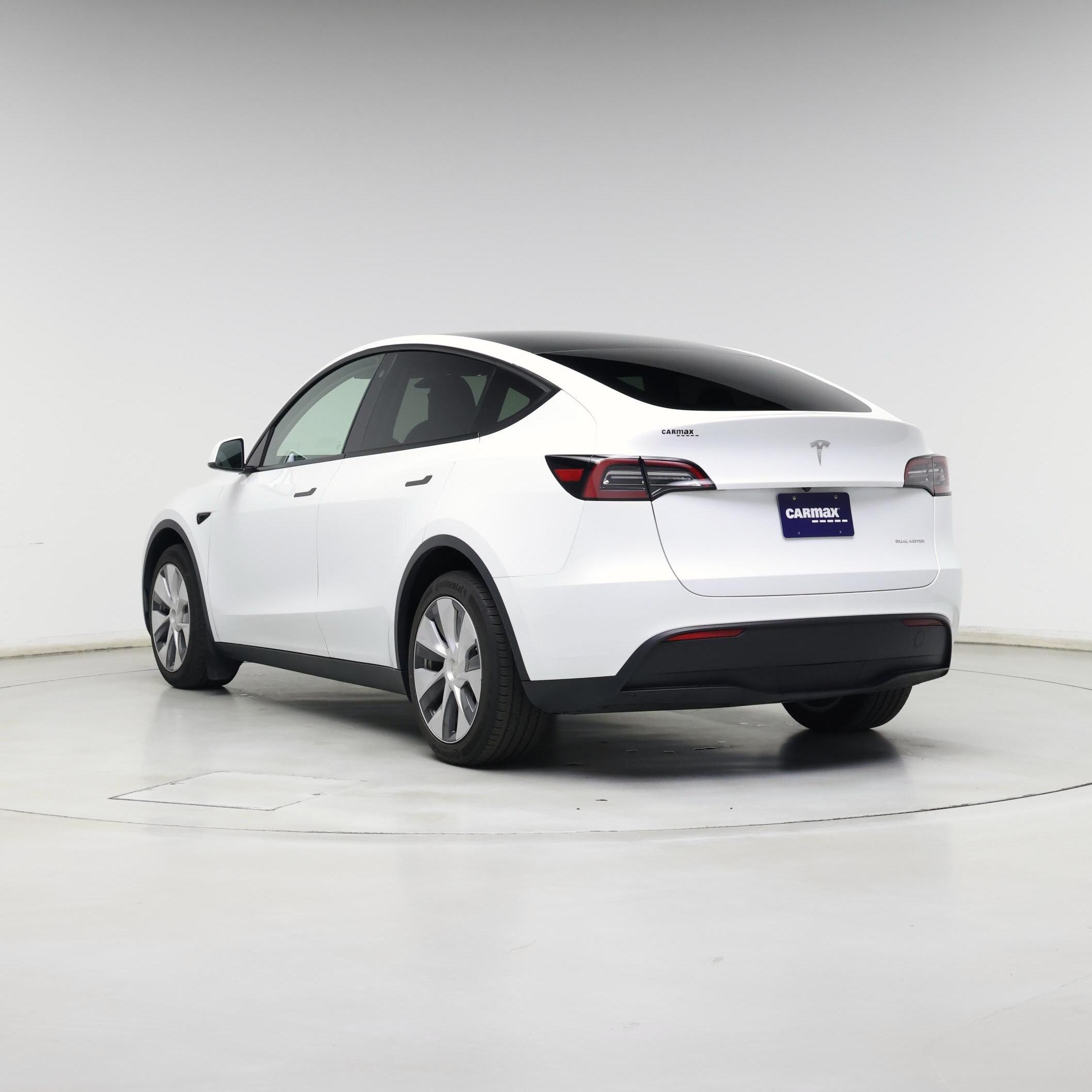Thumbnail: 2023 Tesla Model Y - 2