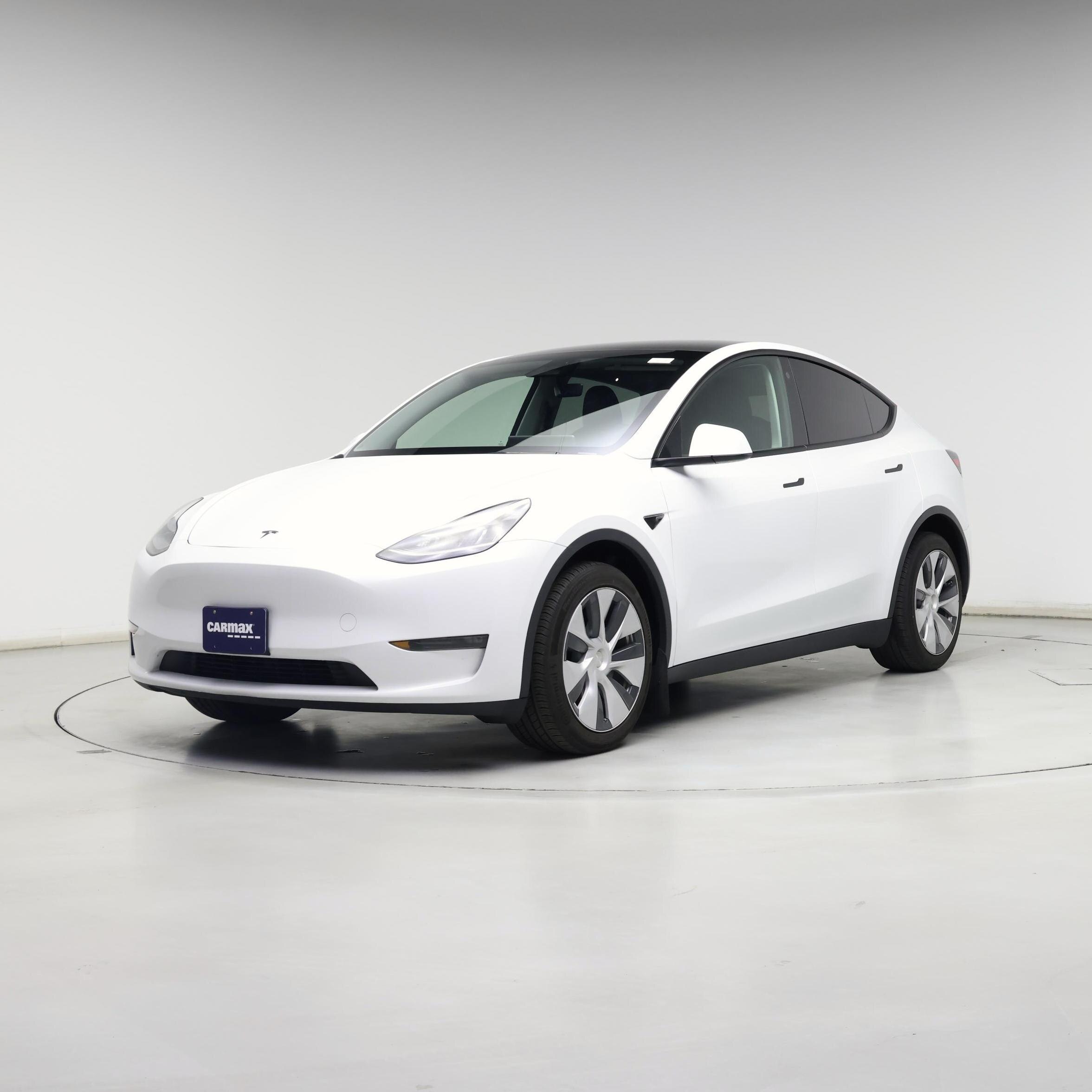 Thumbnail: 2023 Tesla Model Y - 4