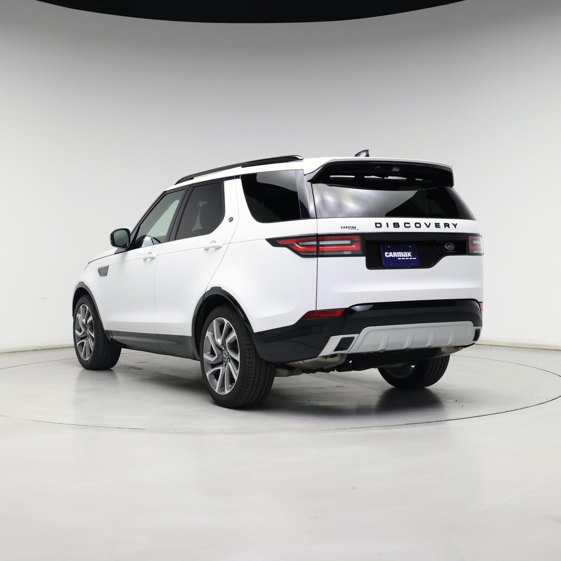 Thumbnail: 2020 Land Rover Discovery - 2