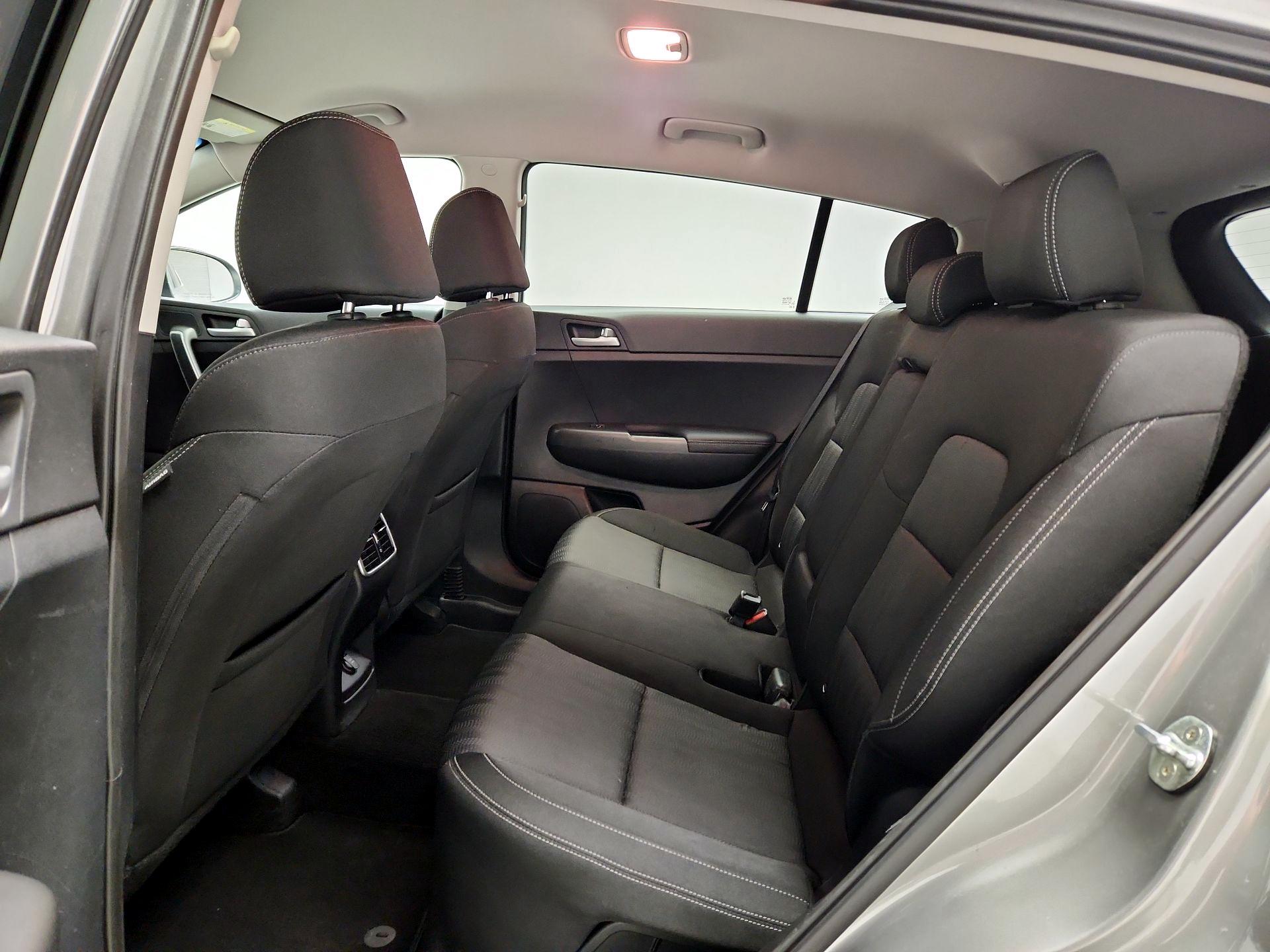 Thumbnail: 2020 Kia Sportage - 19