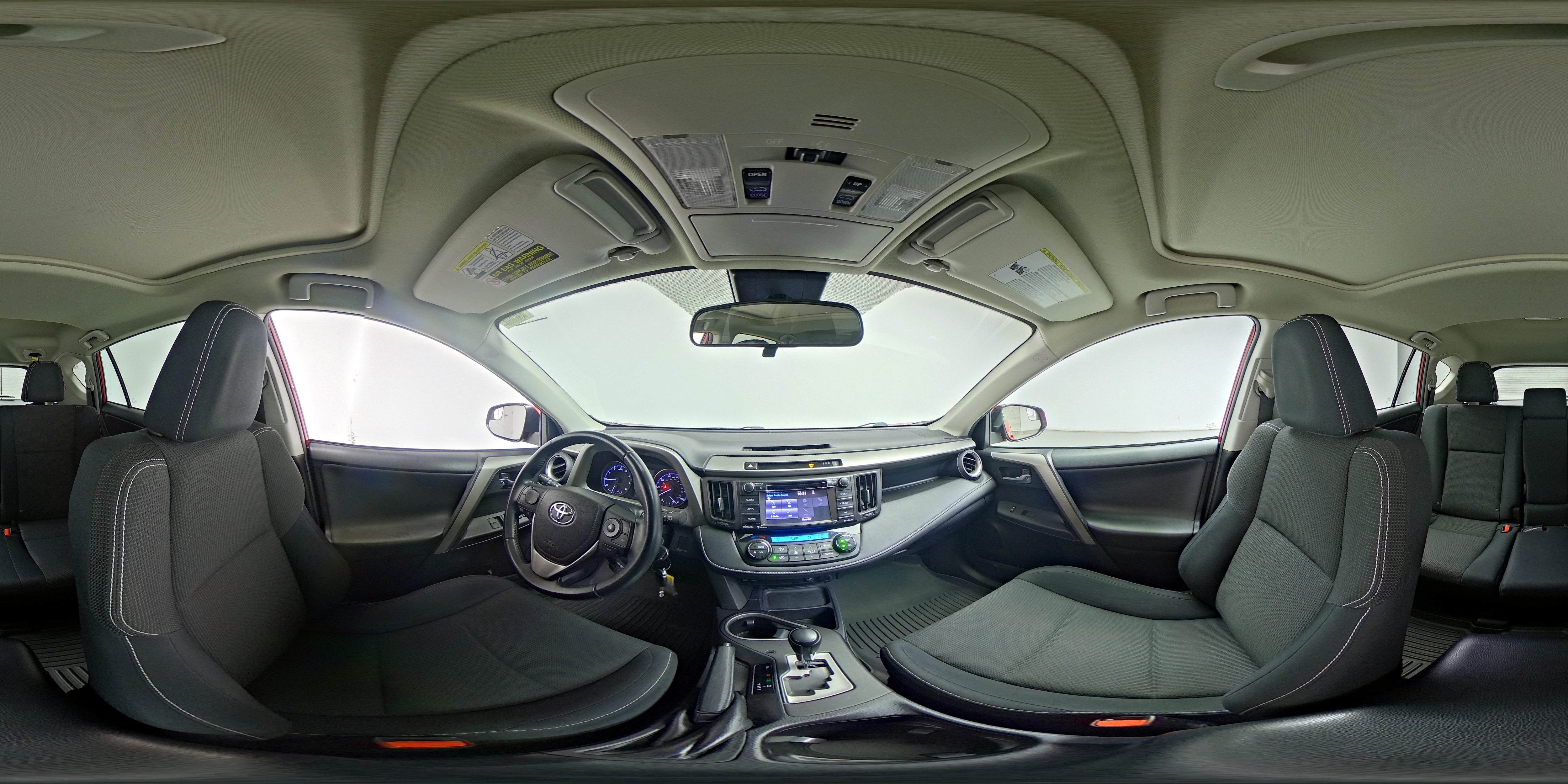 2017 Toyota RAV4 XLE - Photo 26