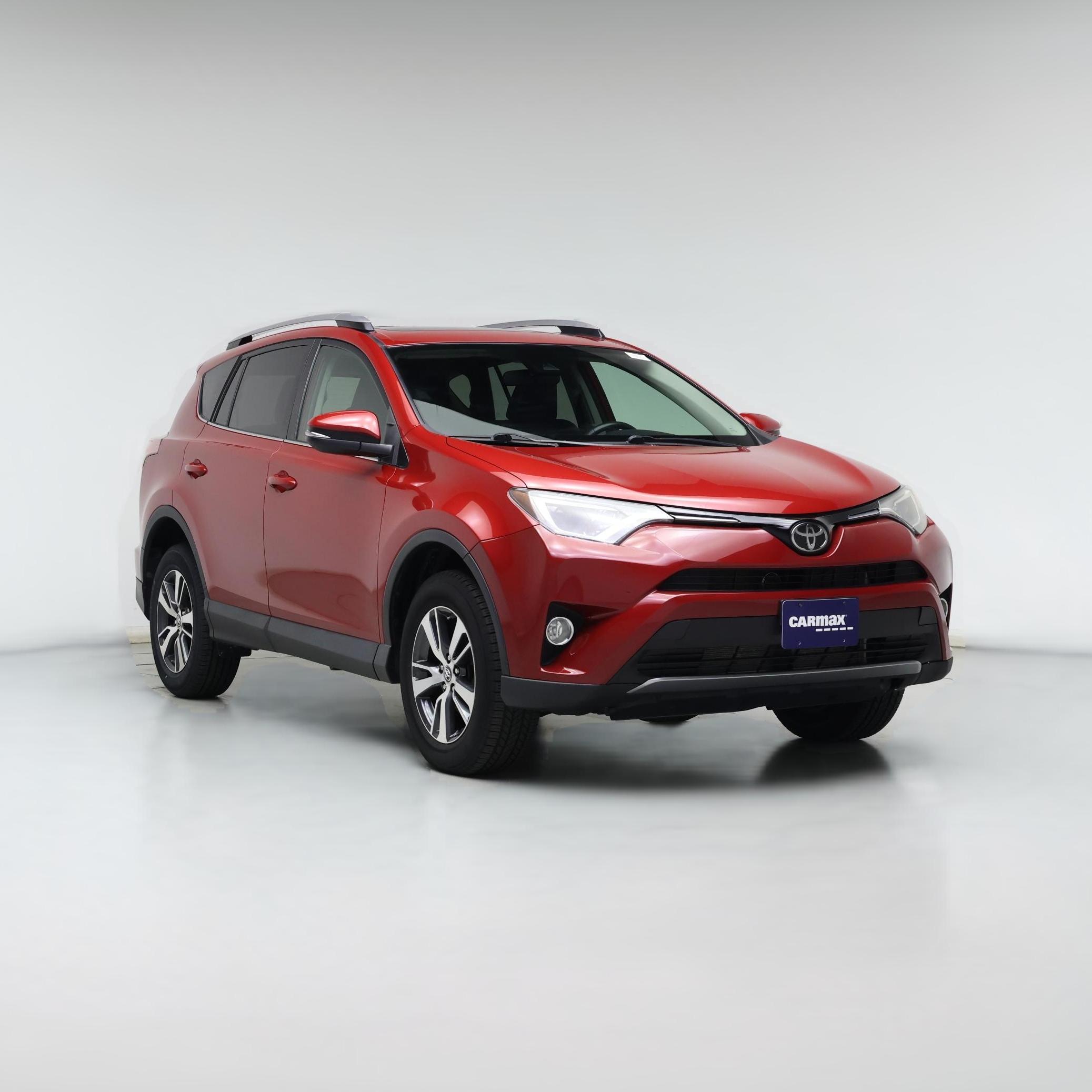 Thumbnail: 2017 Toyota RAV4 - 1