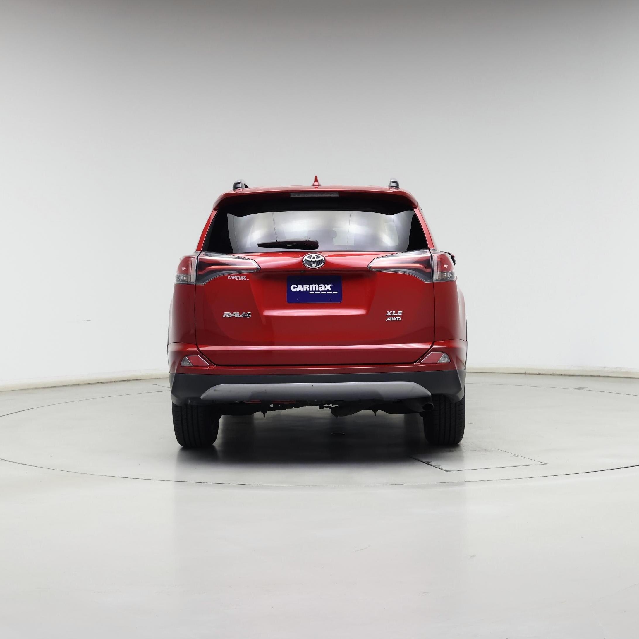 Thumbnail: 2017 Toyota RAV4 - 6