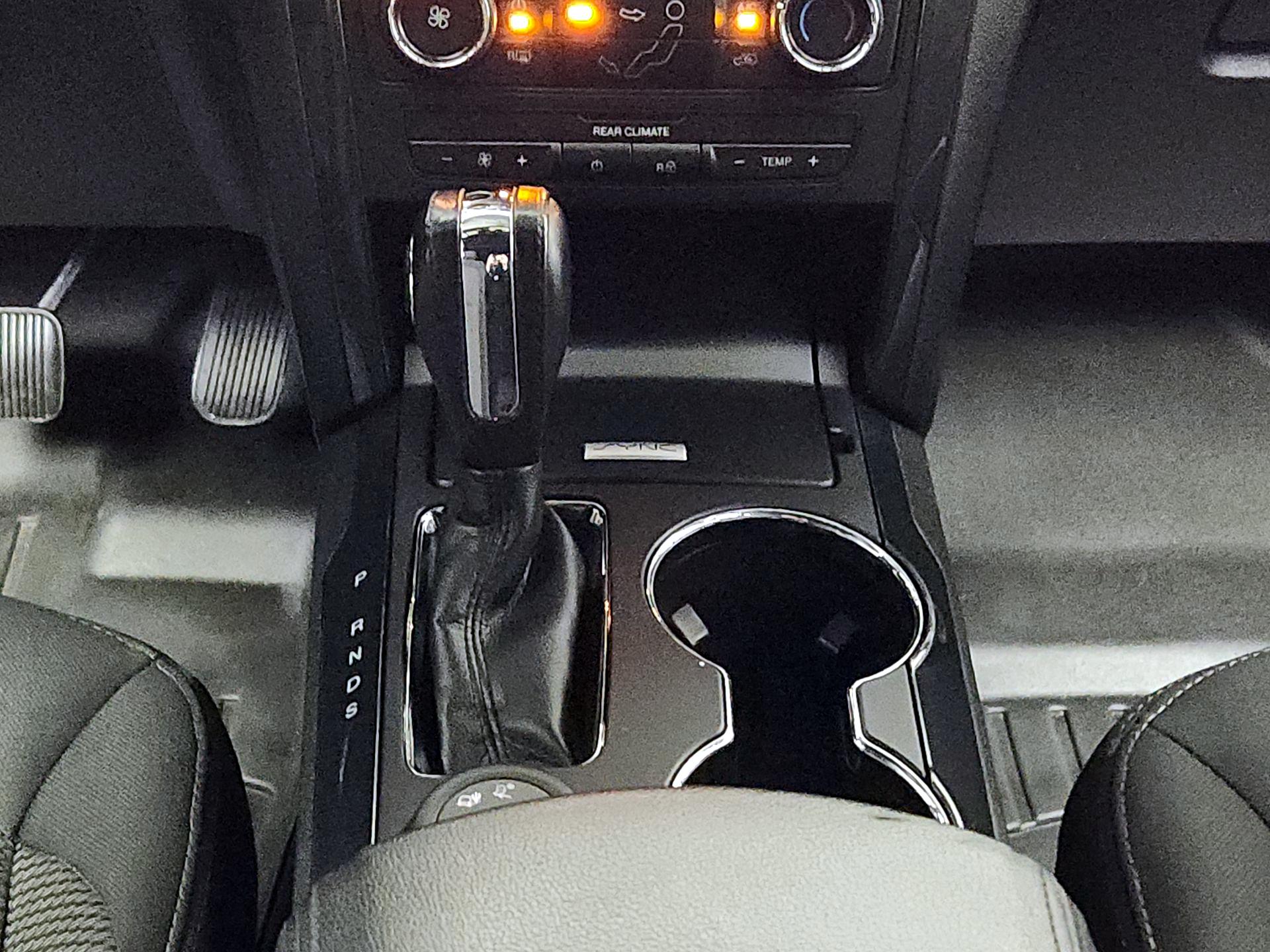 Thumbnail: 2018 Ford Explorer - 17