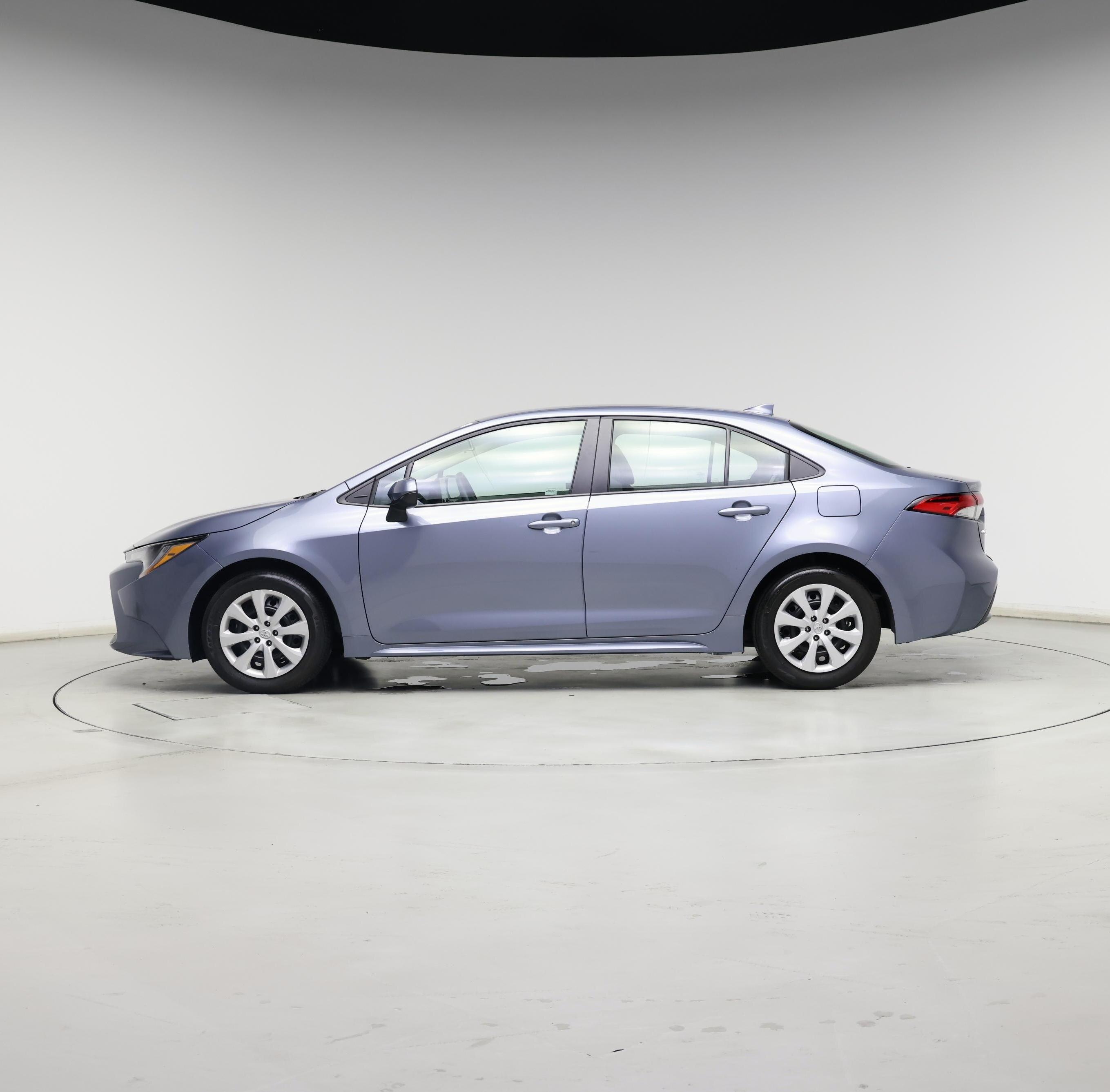 Thumbnail: 2022 Toyota Corolla - 3