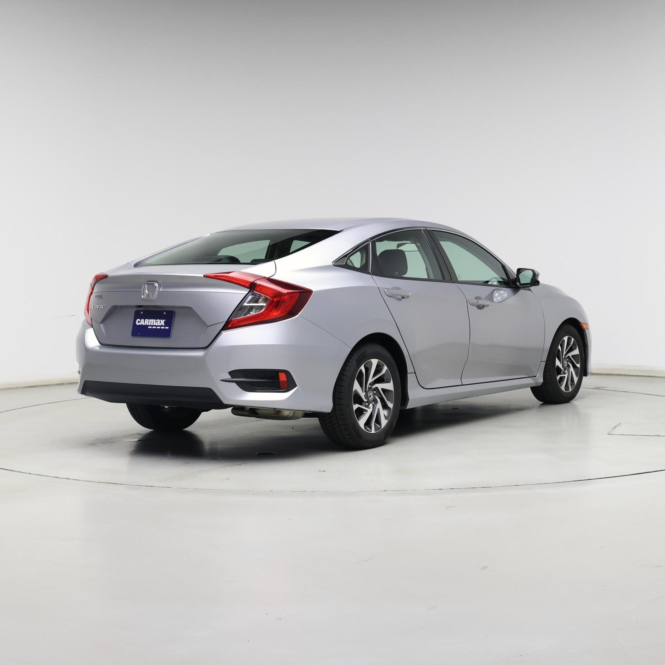 Thumbnail: 2016 Honda Civic - 8
