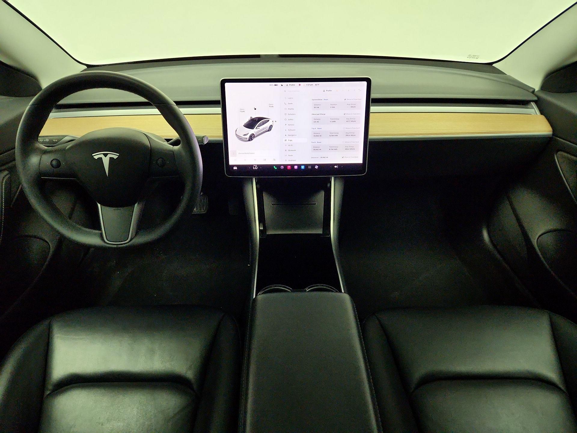 Thumbnail: 2020 Tesla Model 3 - 9