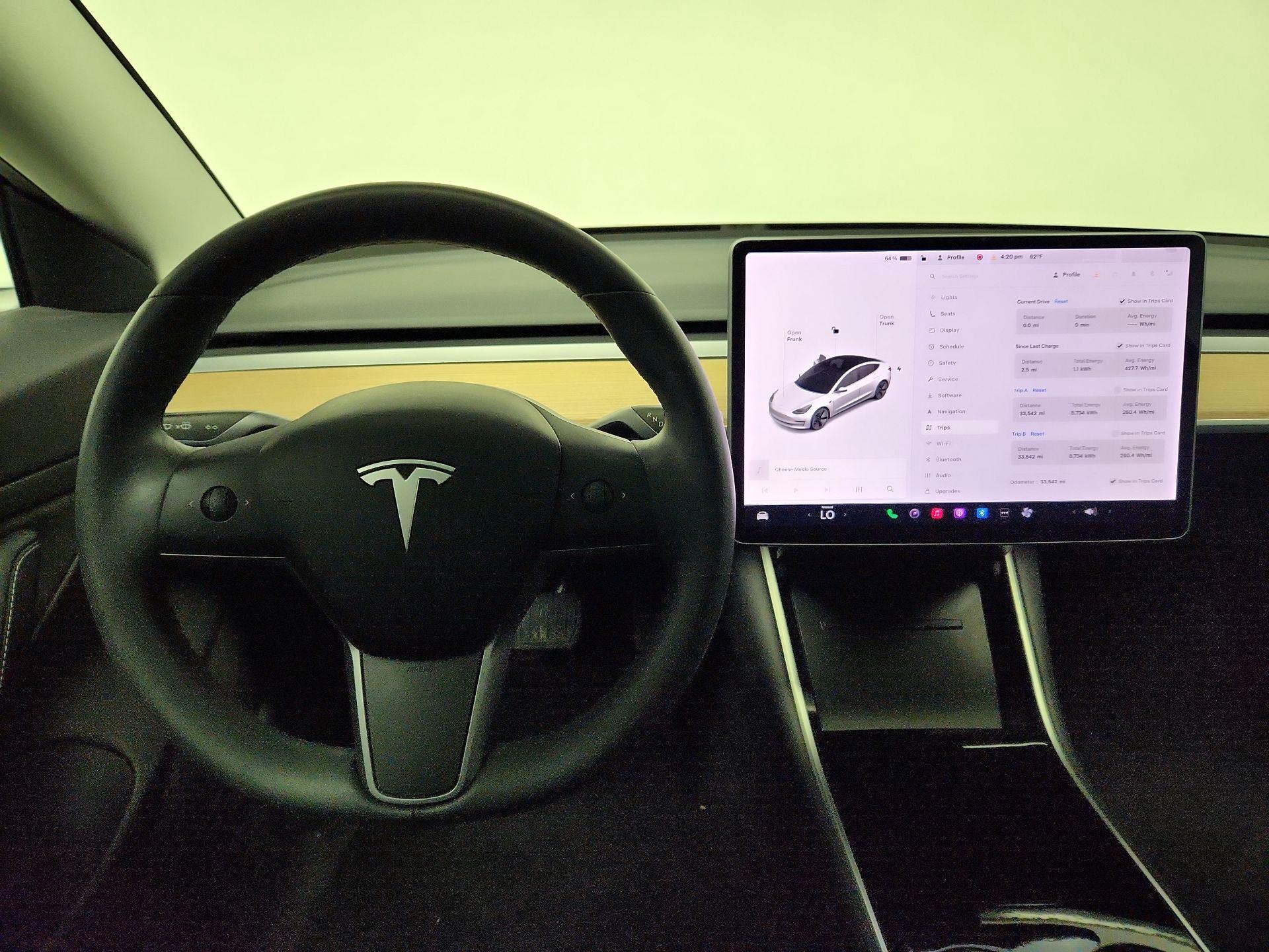 Thumbnail: 2020 Tesla Model 3 - 10