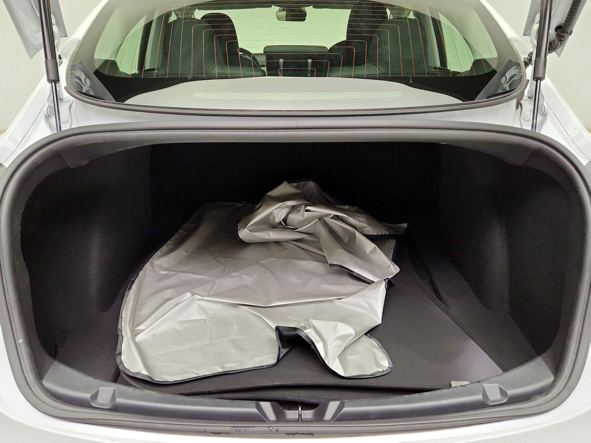 Thumbnail: 2020 Tesla Model 3 - 20