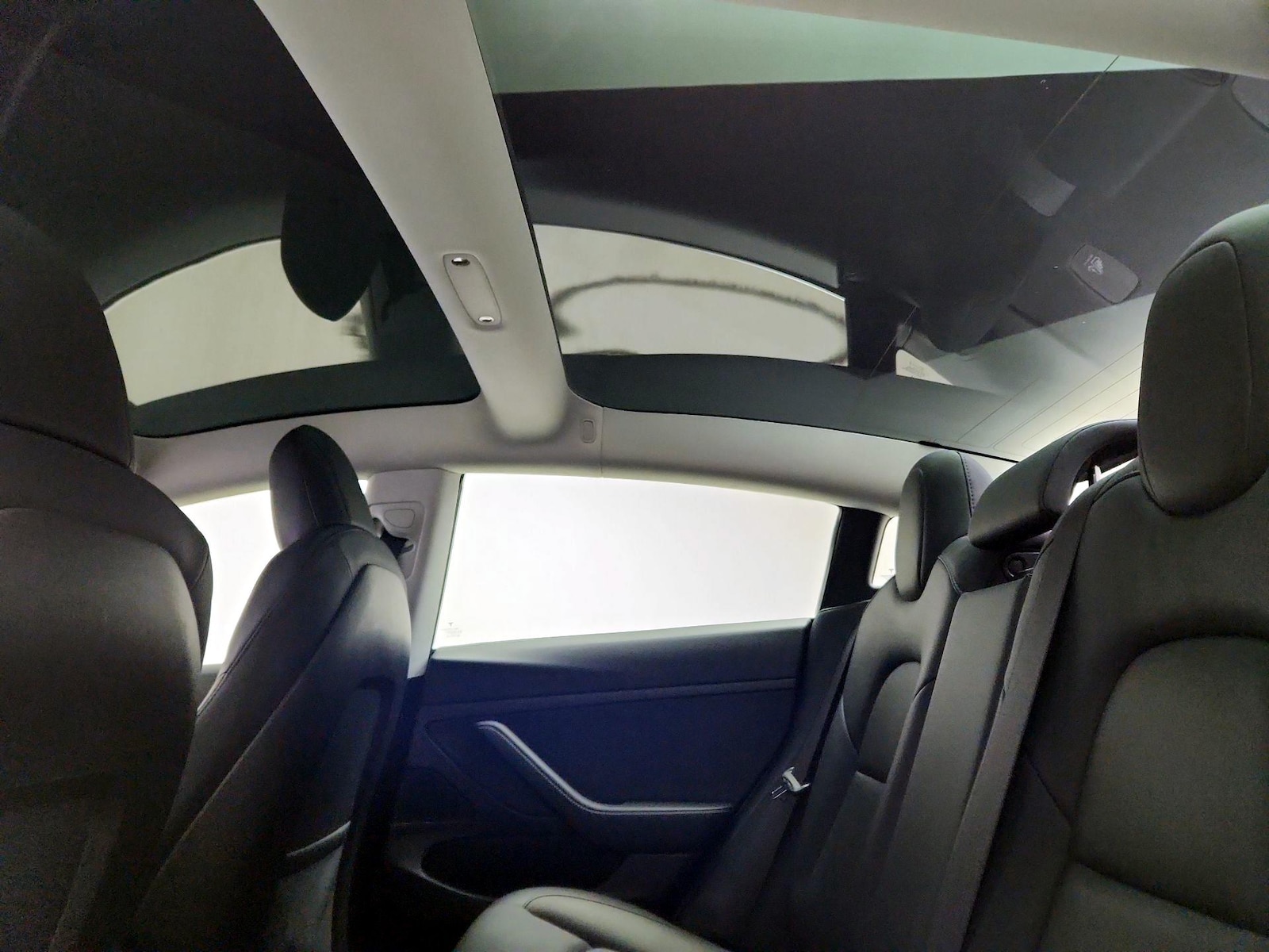 2020 Tesla Model 3 Base - Photo 23