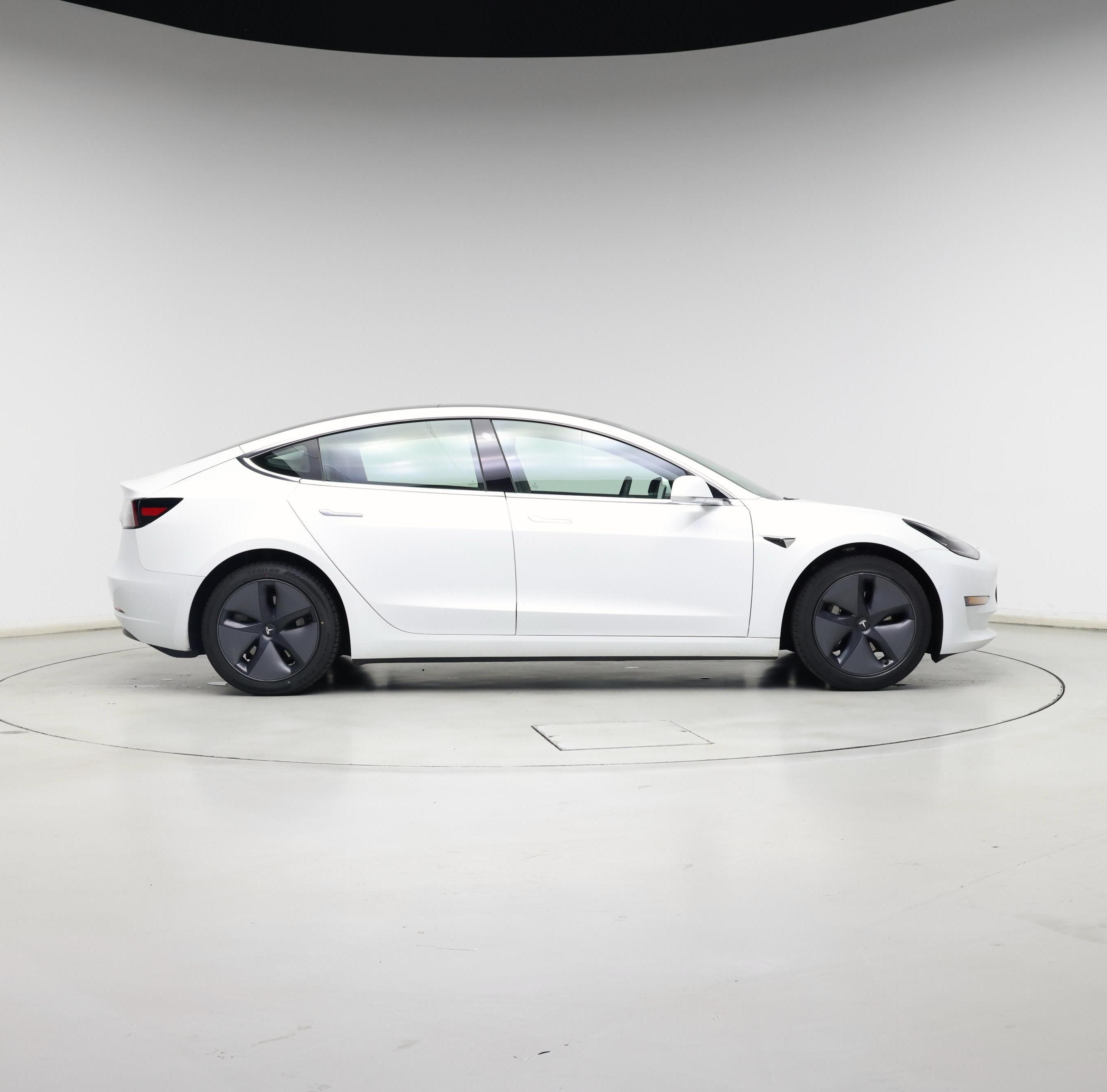 Thumbnail: 2020 Tesla Model 3 - 7