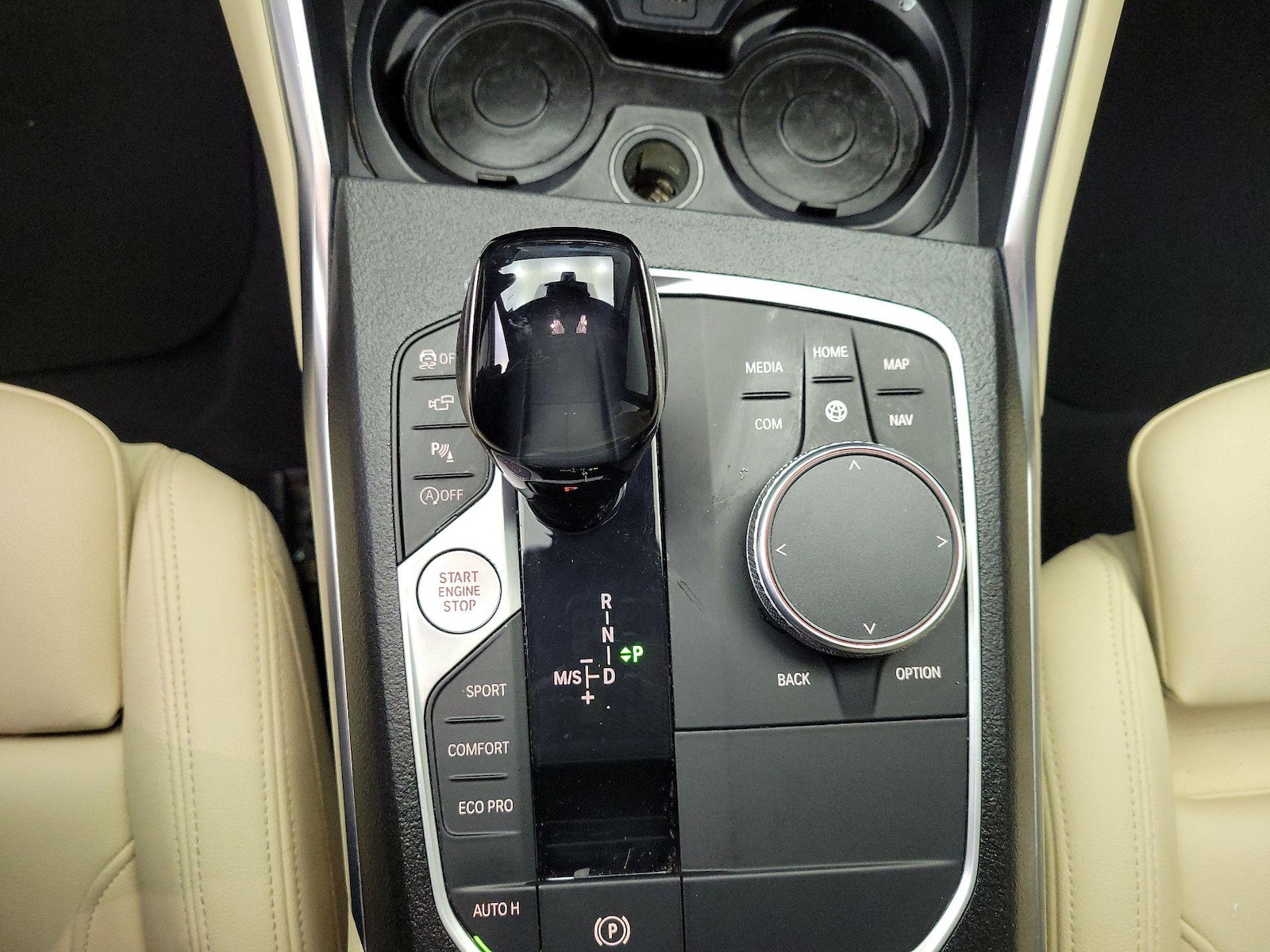2021 BMW 3 Series 330i - Photo 19