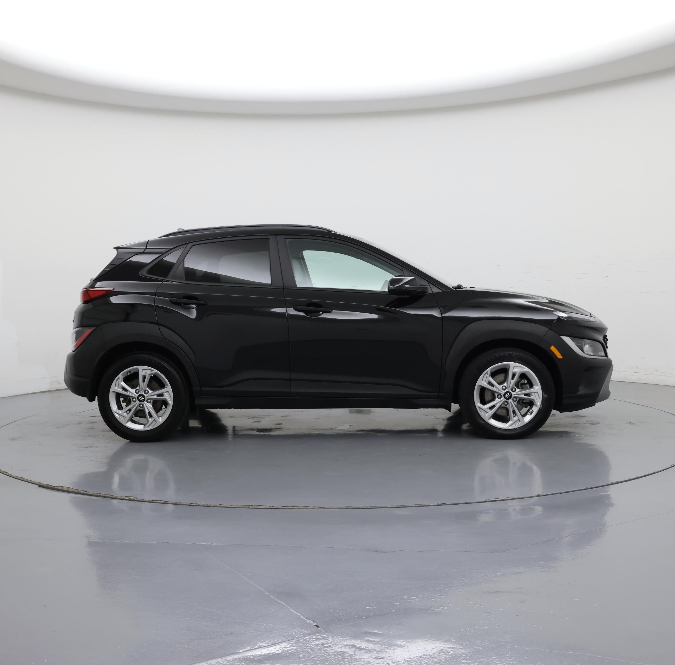 Thumbnail: 2022 Hyundai Kona - 7