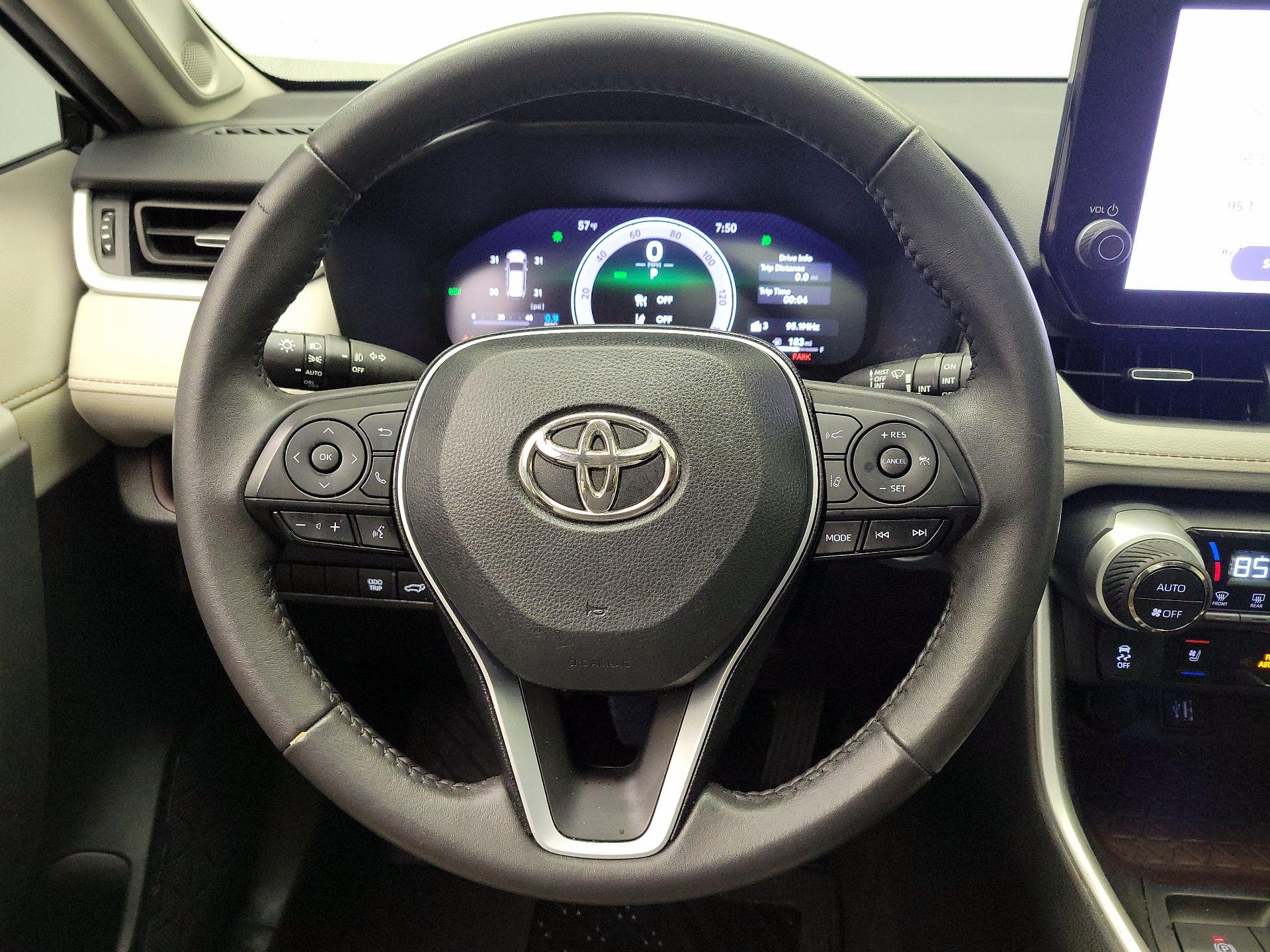 Thumbnail: 2023 Toyota RAV4 - 10