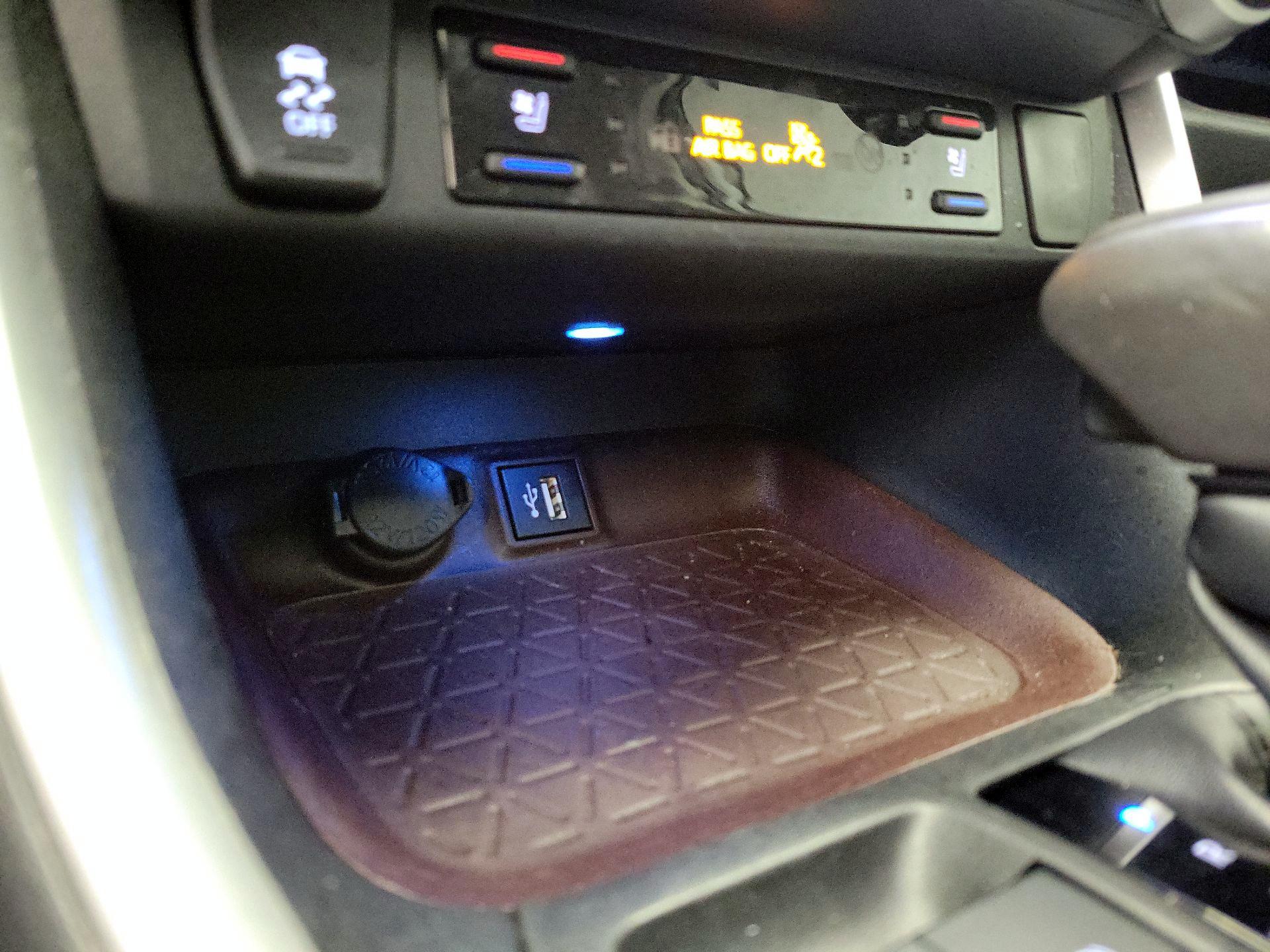 Thumbnail: 2023 Toyota RAV4 - 18