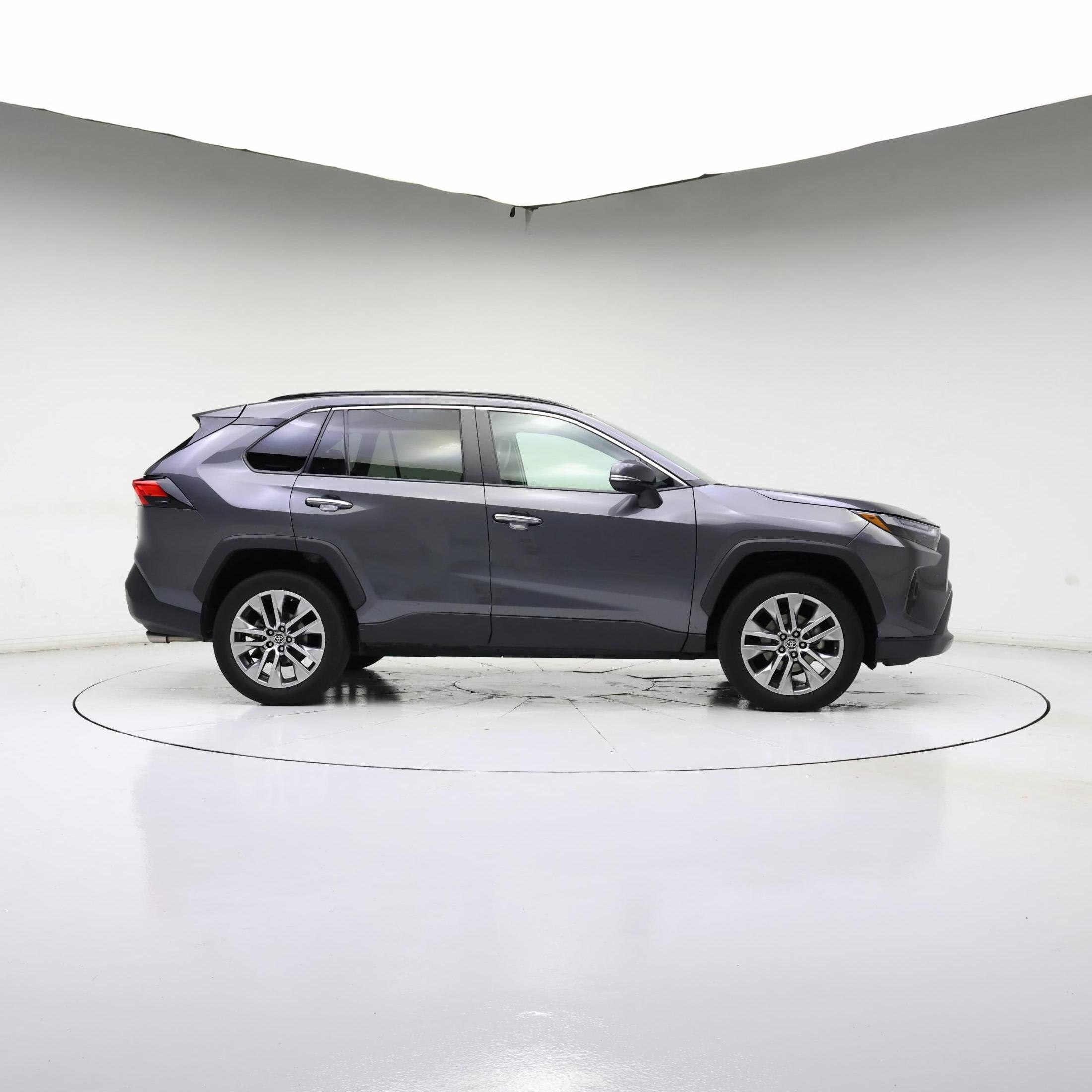 Thumbnail: 2023 Toyota RAV4 - 7