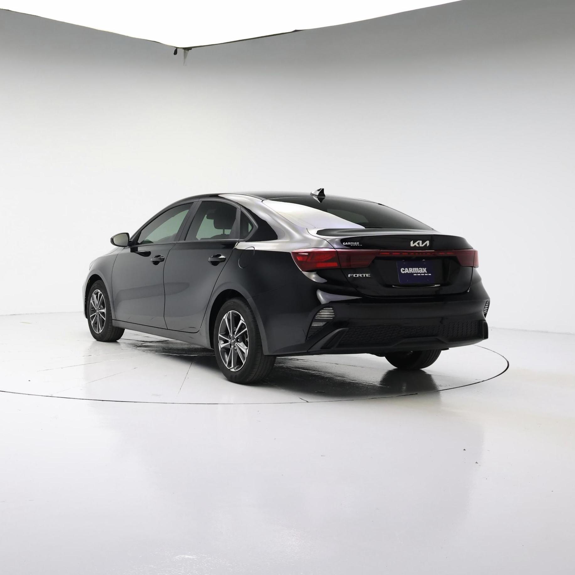 Thumbnail: 2024 Kia Forte - 2