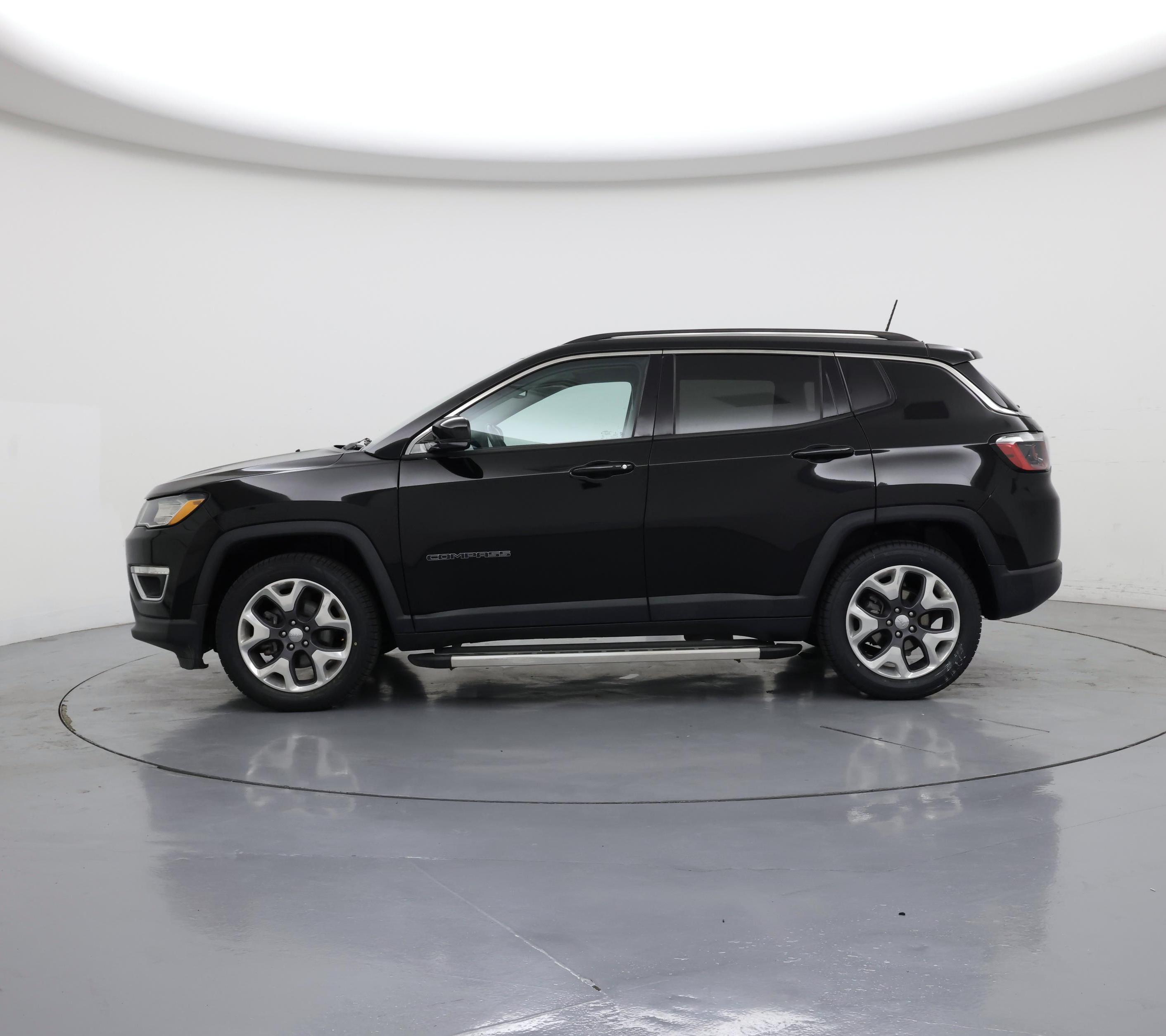 Thumbnail: 2021 Jeep Compass - 3